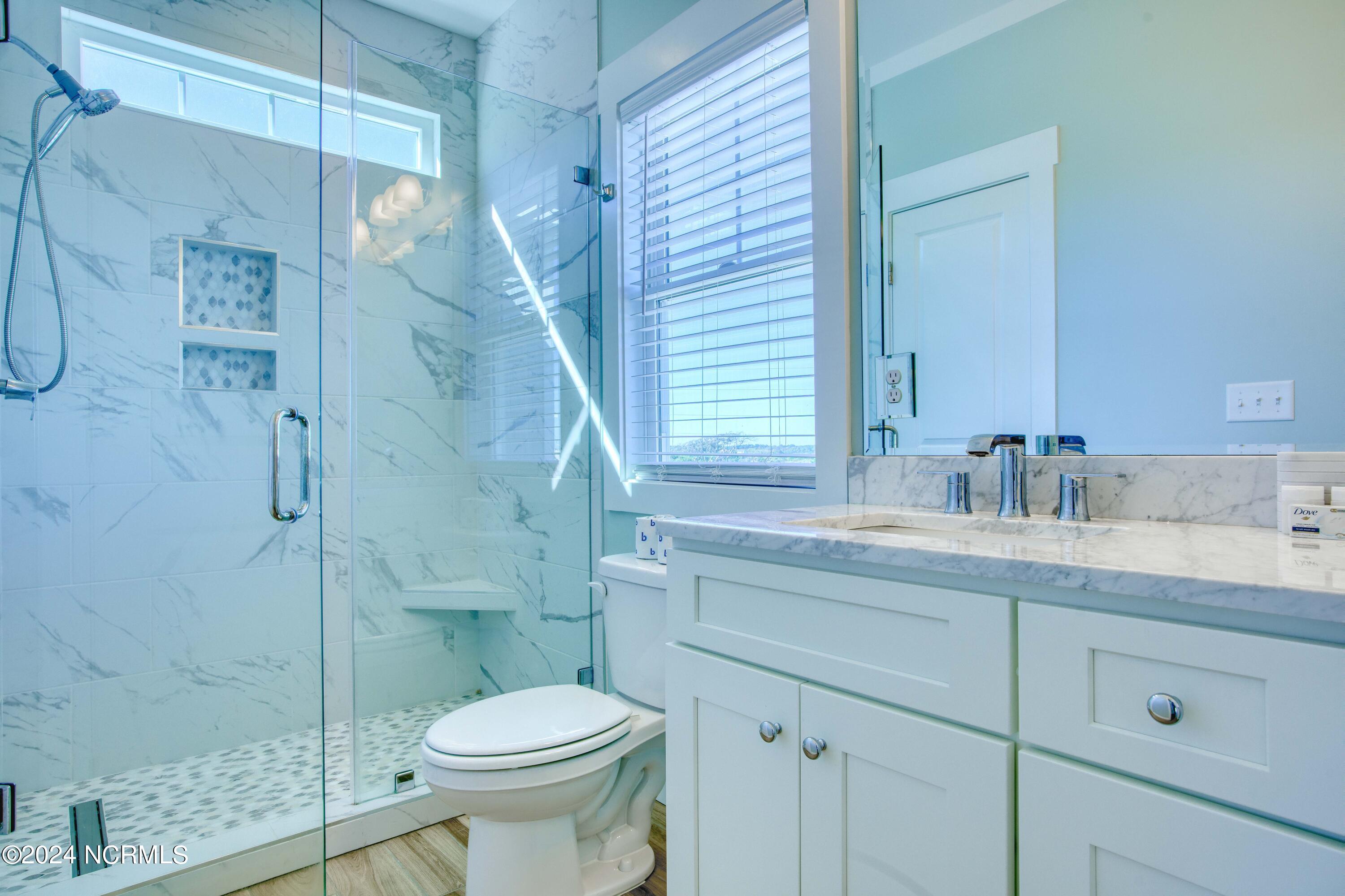 1016 New River Inlet Road Property Photo 40