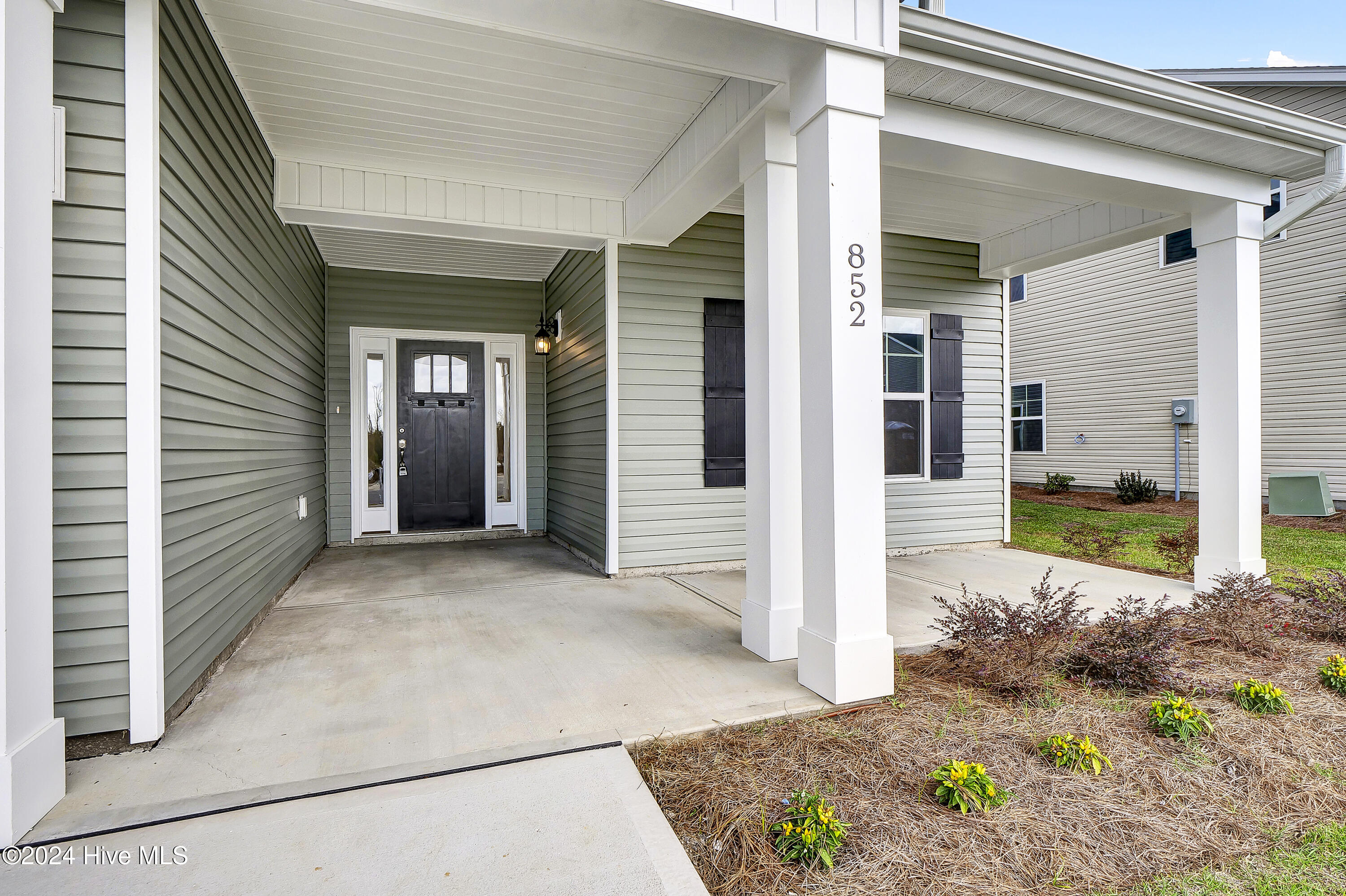 852 Red Sky Drive Property Photo 4