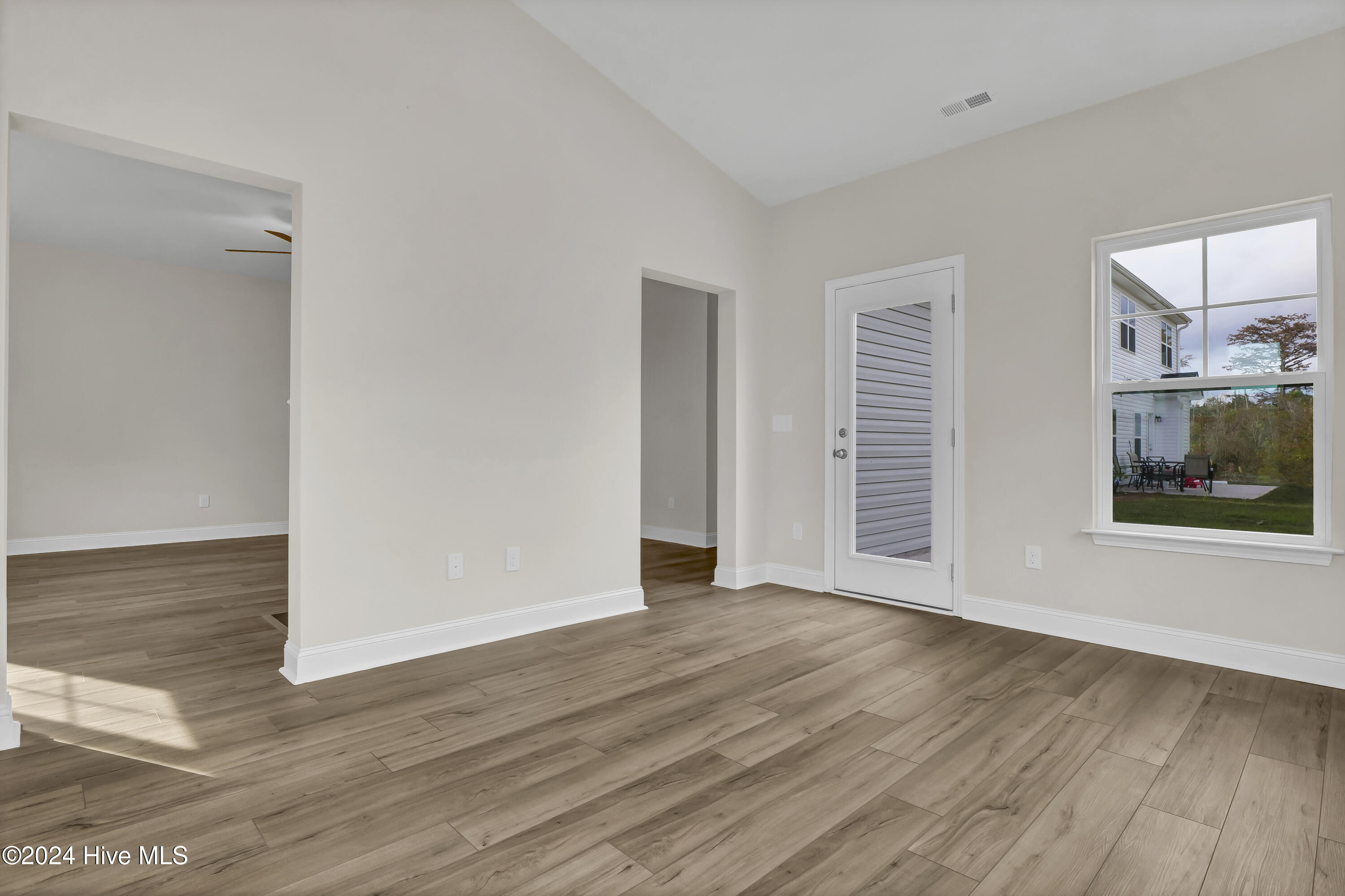 852 Red Sky Drive Property Photo 17