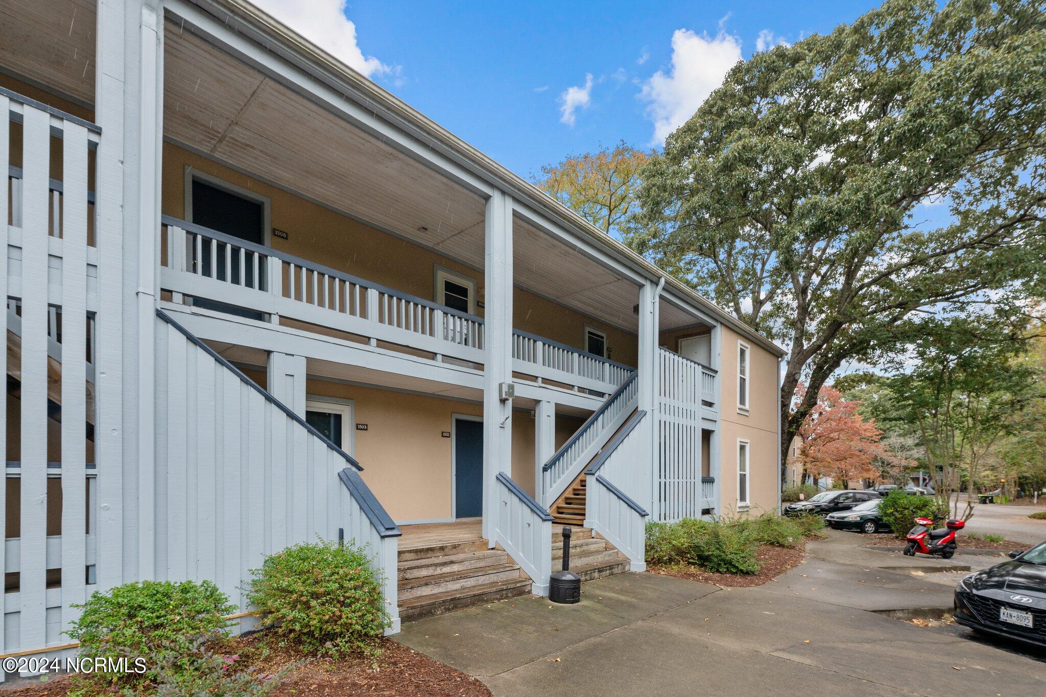 1506 Harbourside Drive 1506 -1505 Property Photo 2