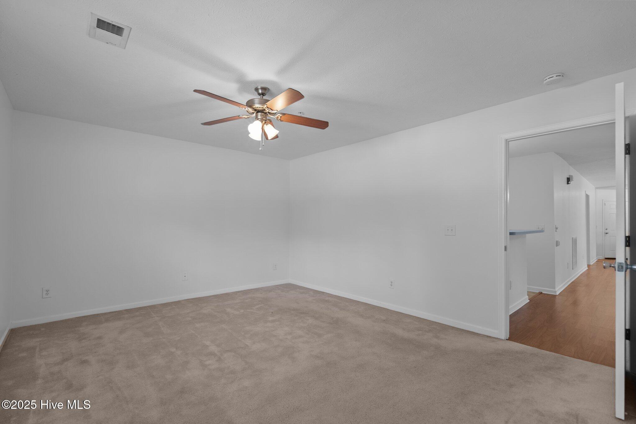 633 Spencer Farlow Drive 12 Property Photo 13