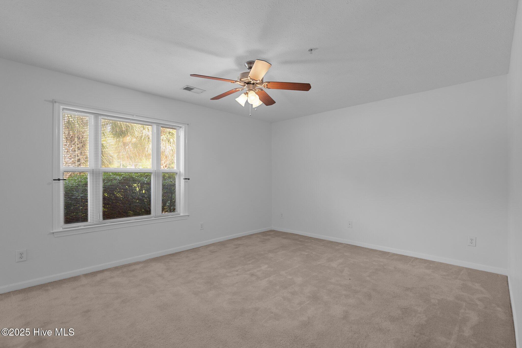 633 Spencer Farlow Drive 12 Property Photo 15