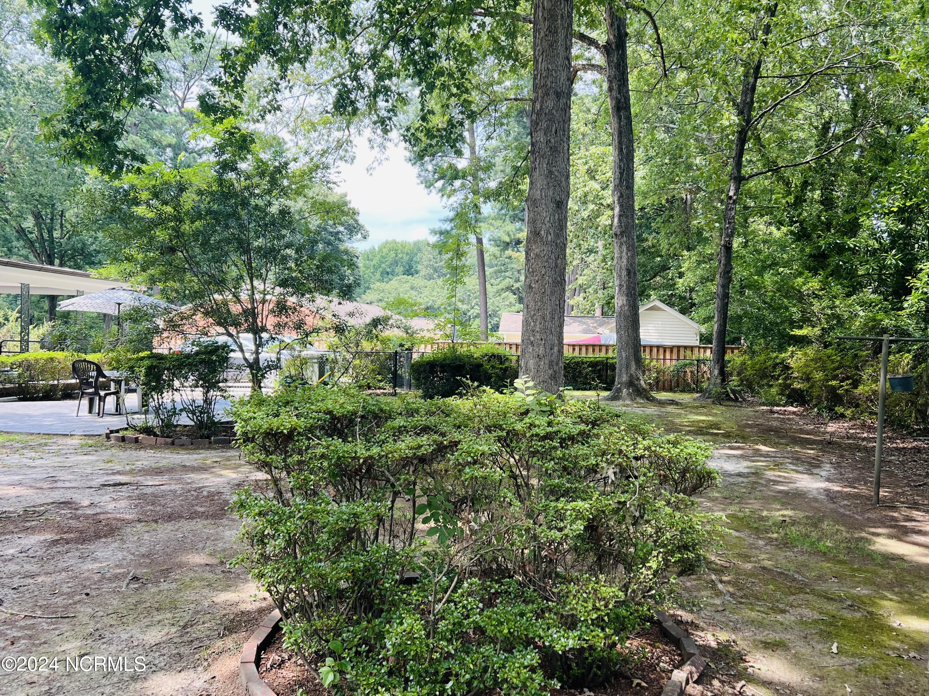 1108 Robin Hill Road Property Photo 28