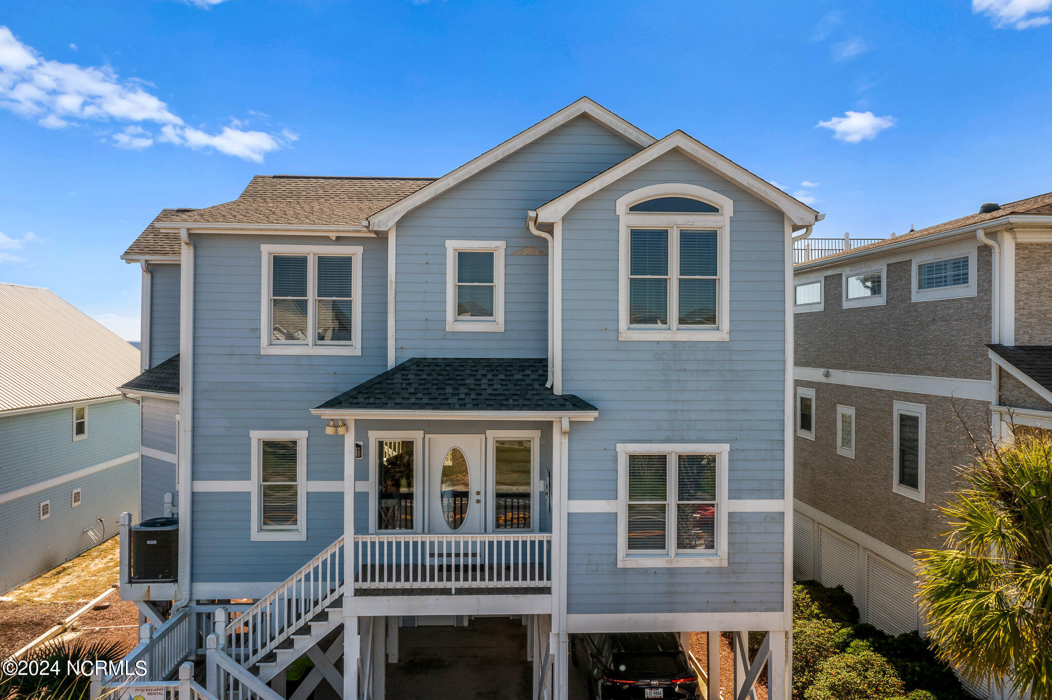 211 Ocean Boulevard Property Photo 6