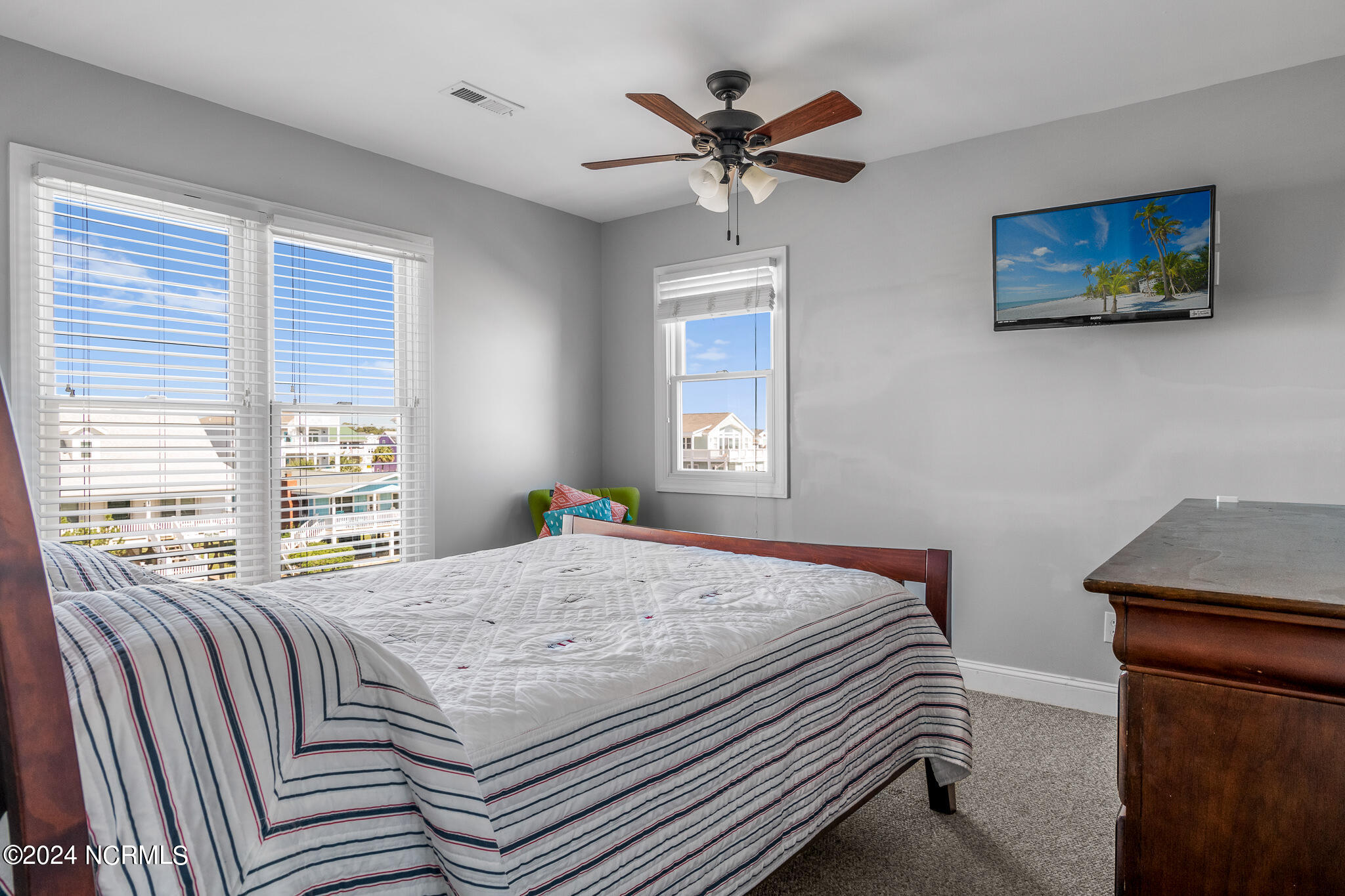 211 Ocean Boulevard Property Photo 52
