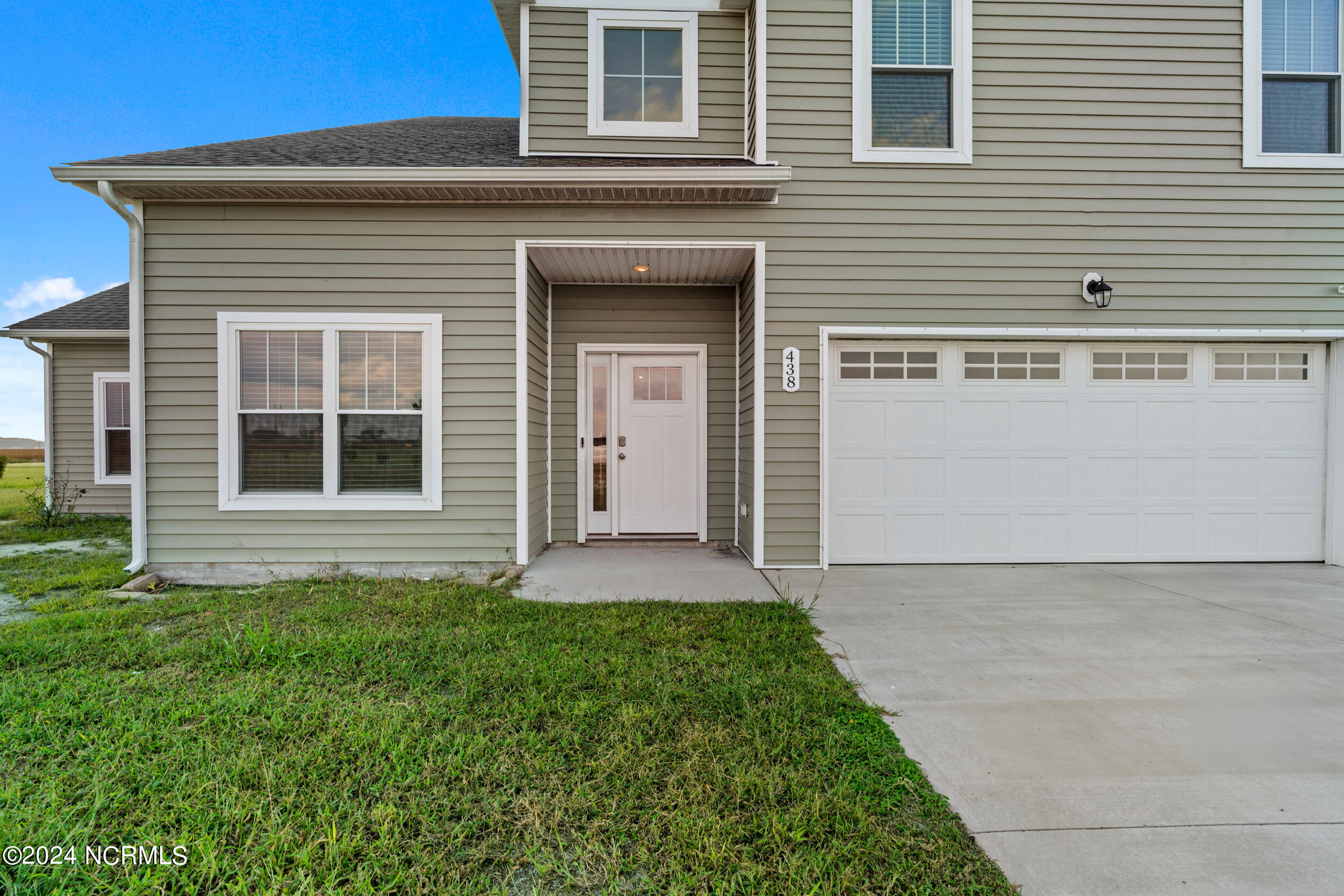 438 N Indiantown Road Property Photo 4