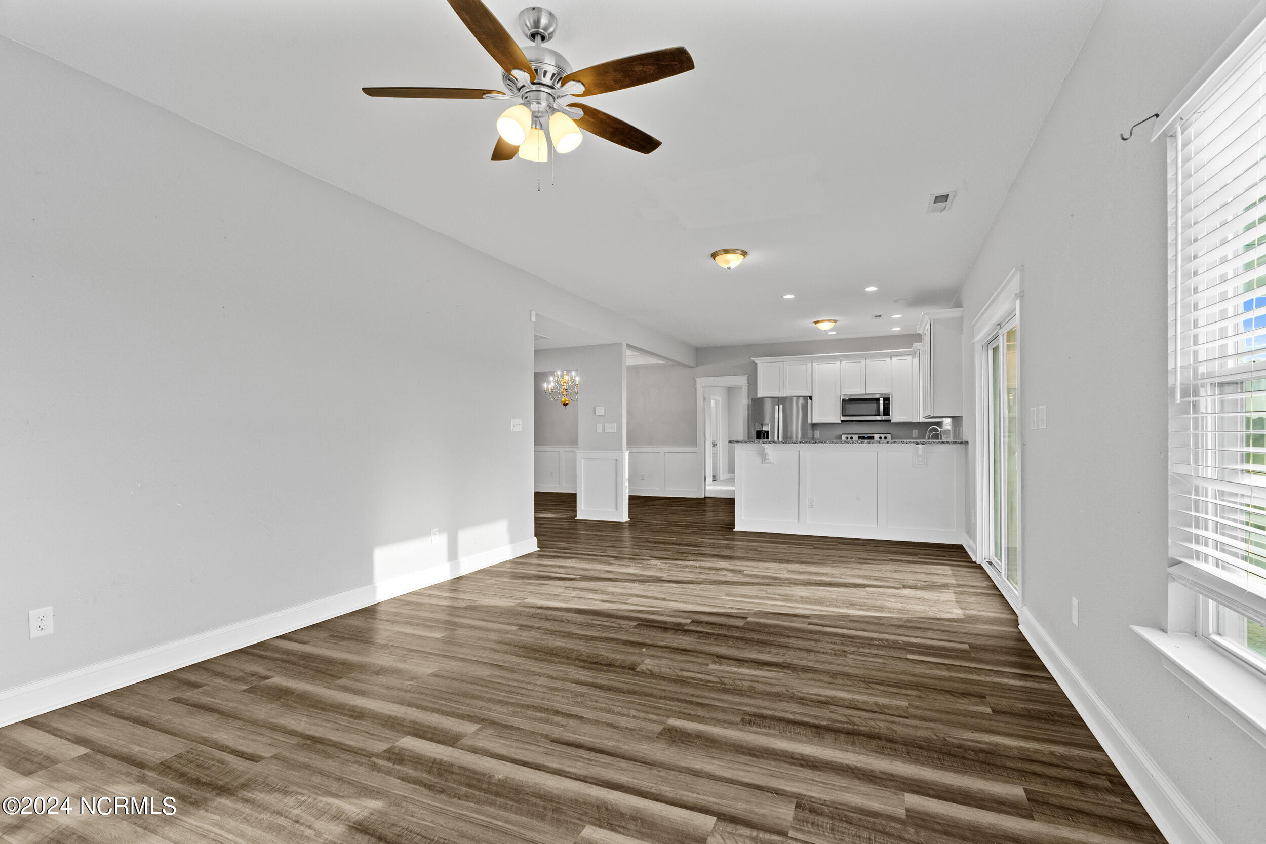 438 N Indiantown Road Property Photo 12