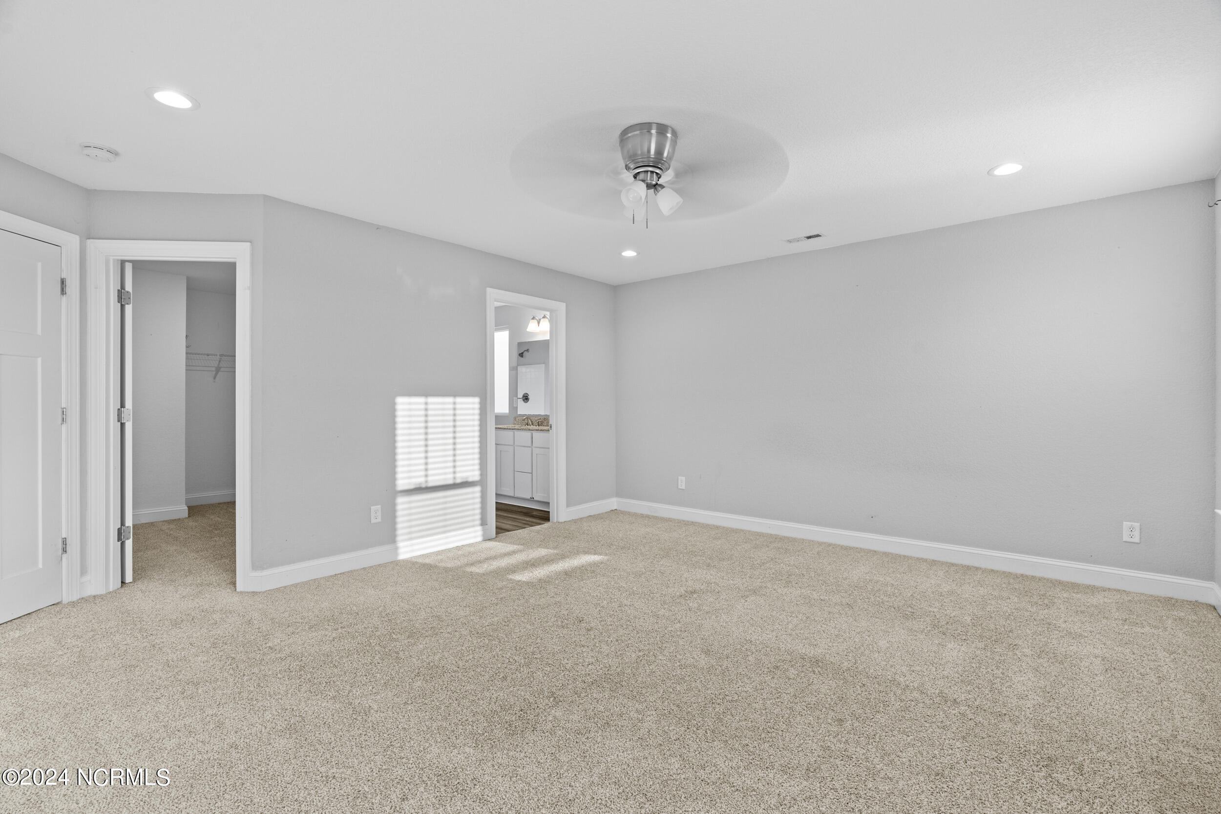 438 N Indiantown Road Property Photo 30