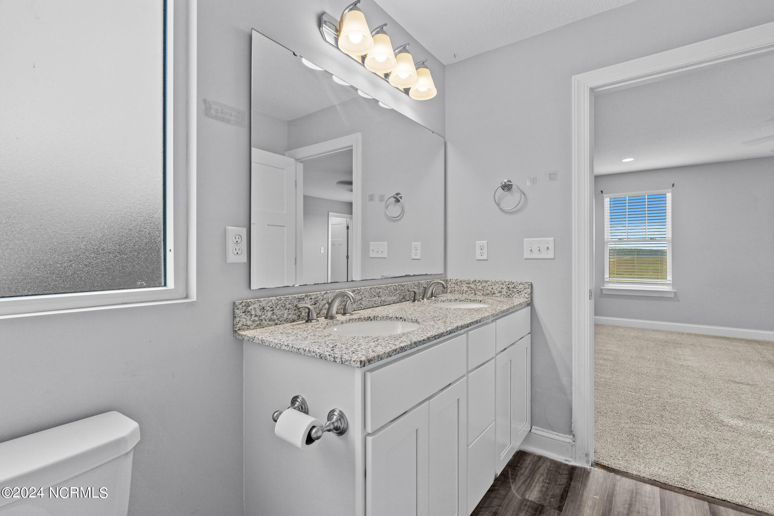 438 N Indiantown Road Property Photo 32