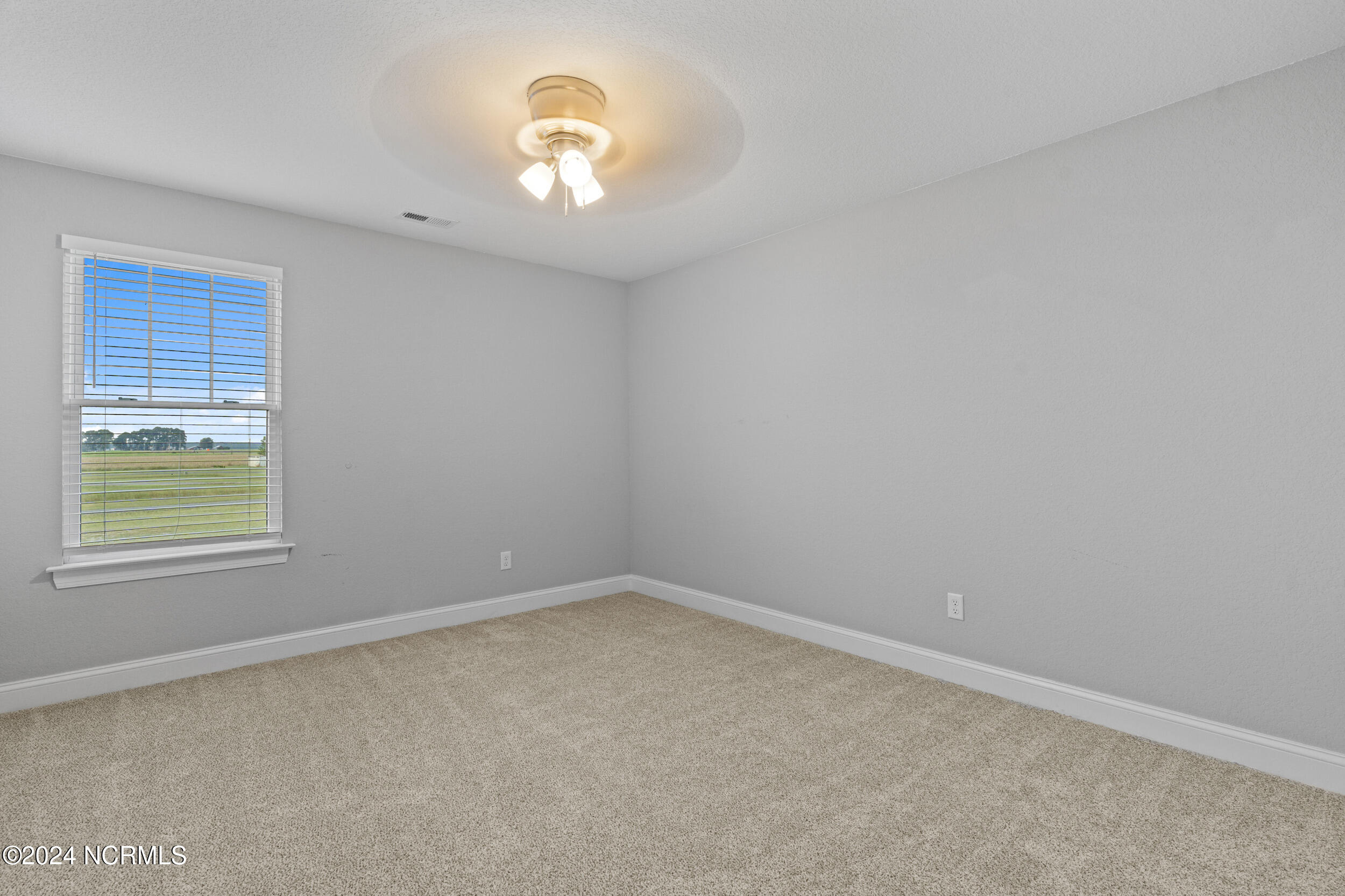 438 N Indiantown Road Property Photo 36