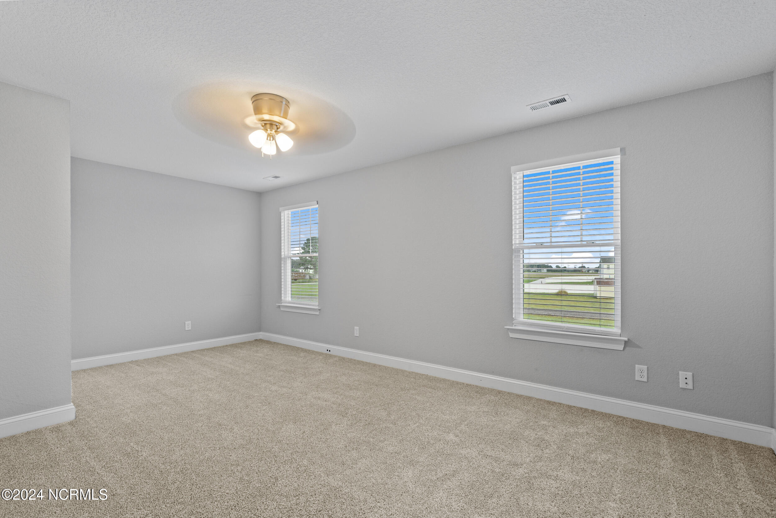 438 N Indiantown Road Property Photo 38