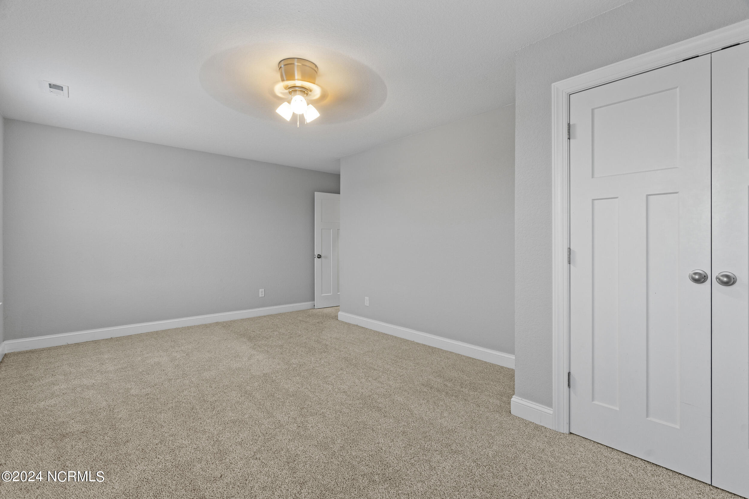 438 N Indiantown Road Property Photo 39