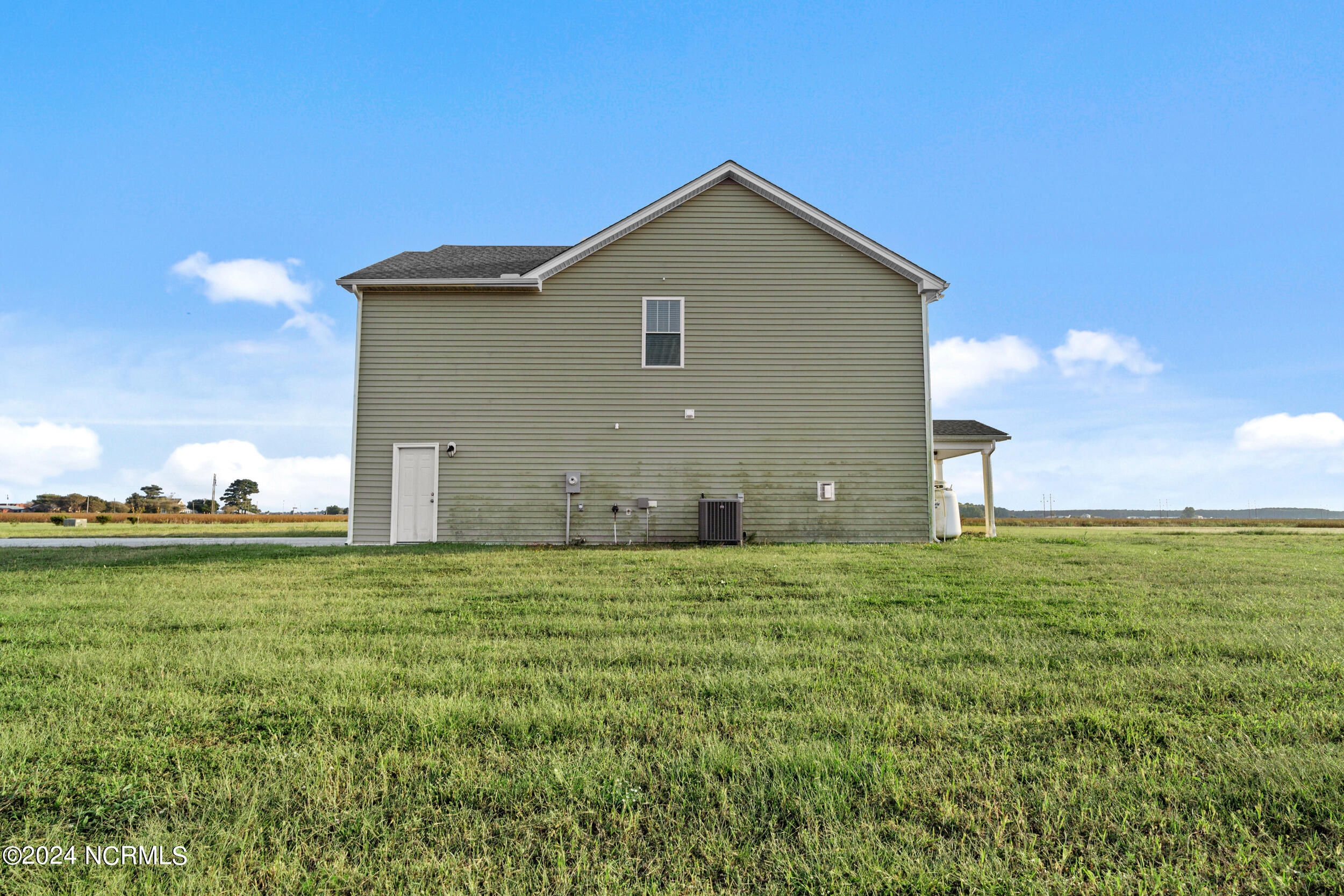 438 N Indiantown Road Property Photo 48
