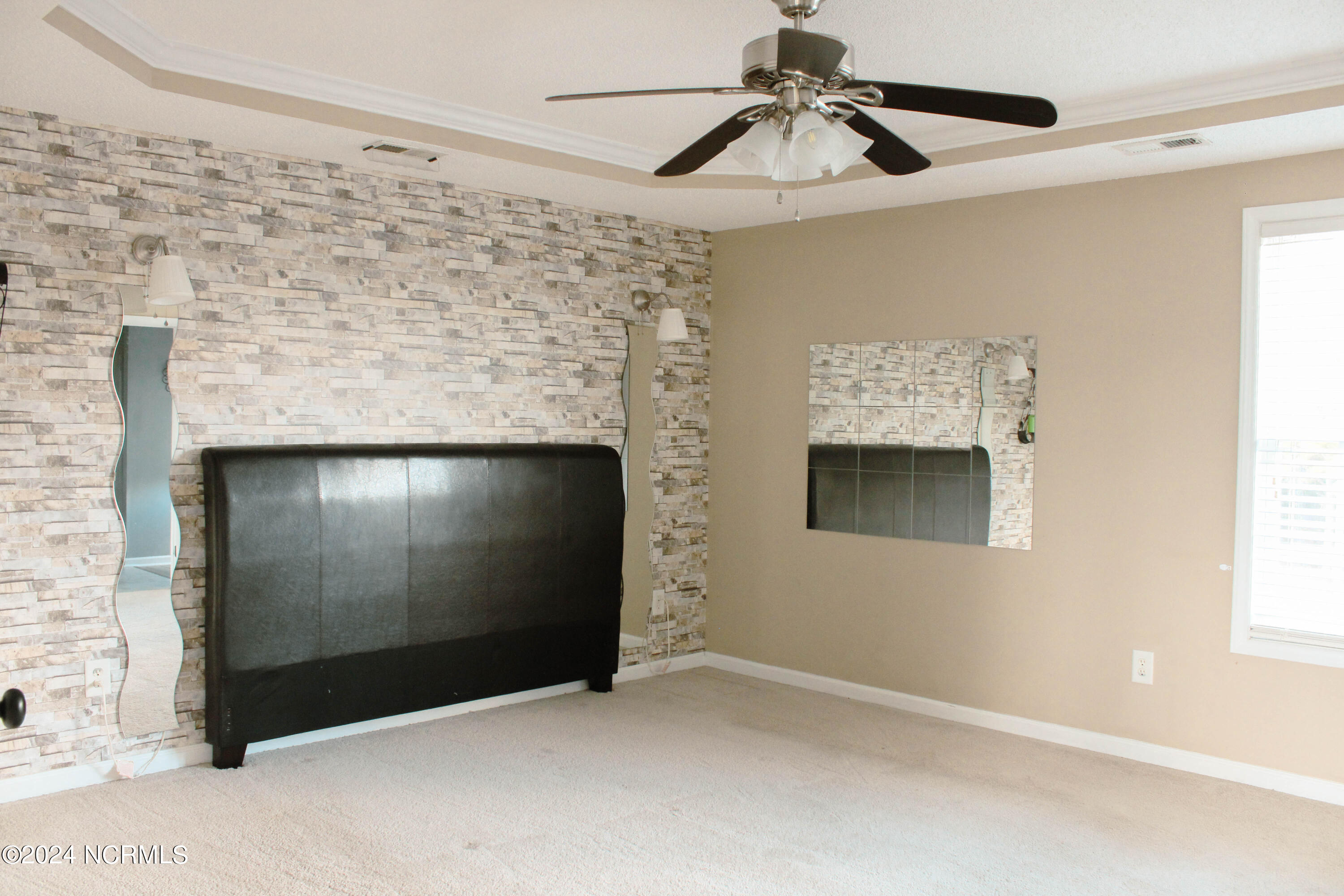 11 Parkton Court Property Photo 8