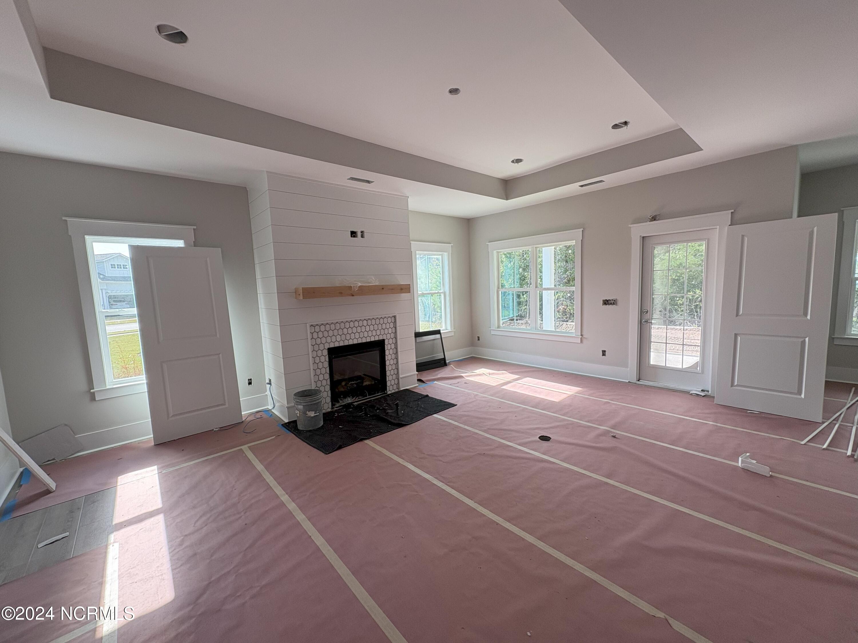 15 Streambed Way Property Photo 4