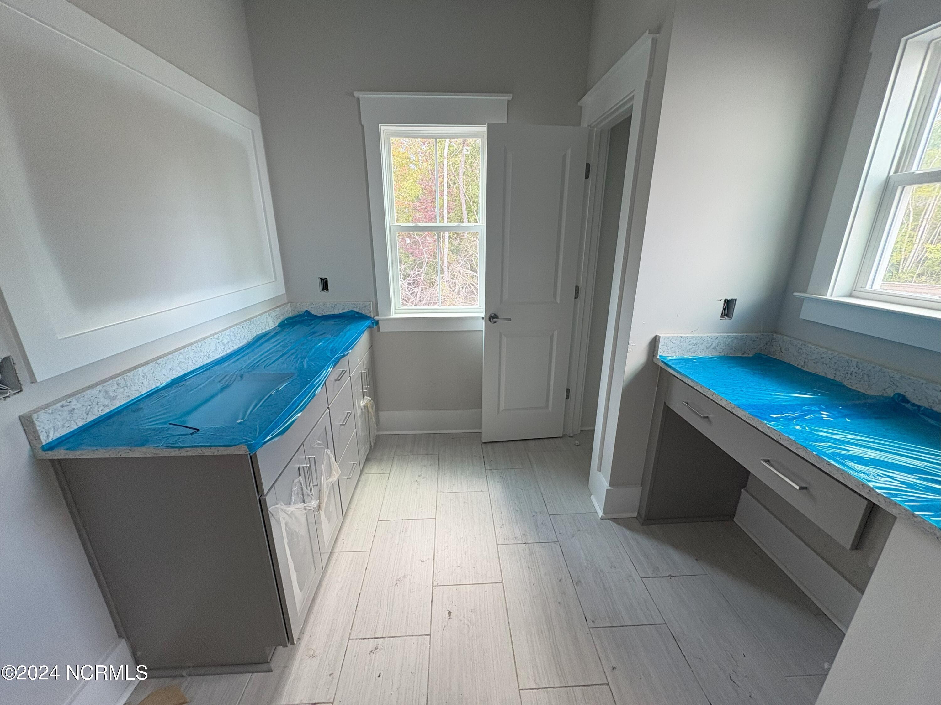 15 Streambed Way Property Photo 8