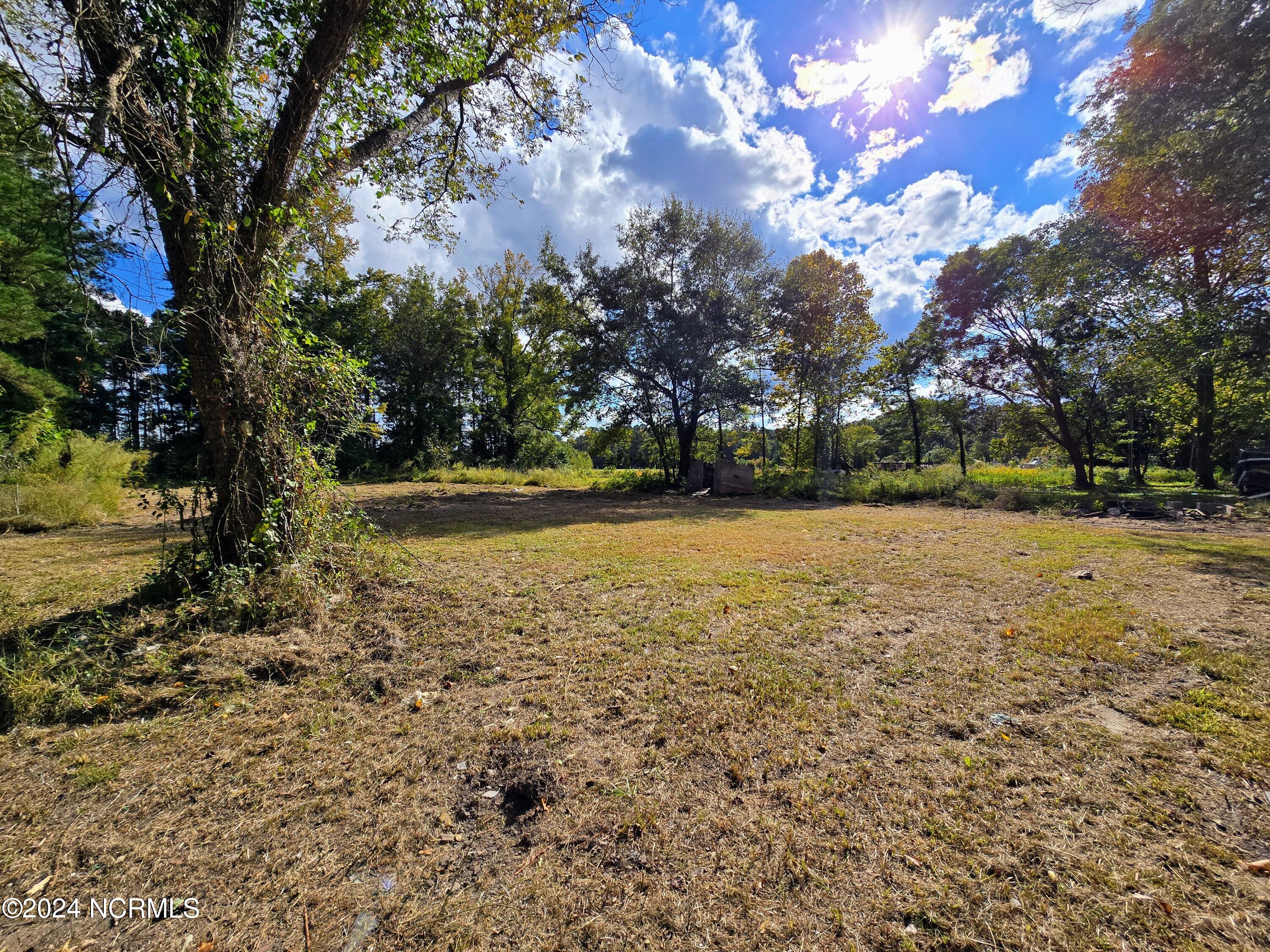 8161 Pireway Road Property Photo 8