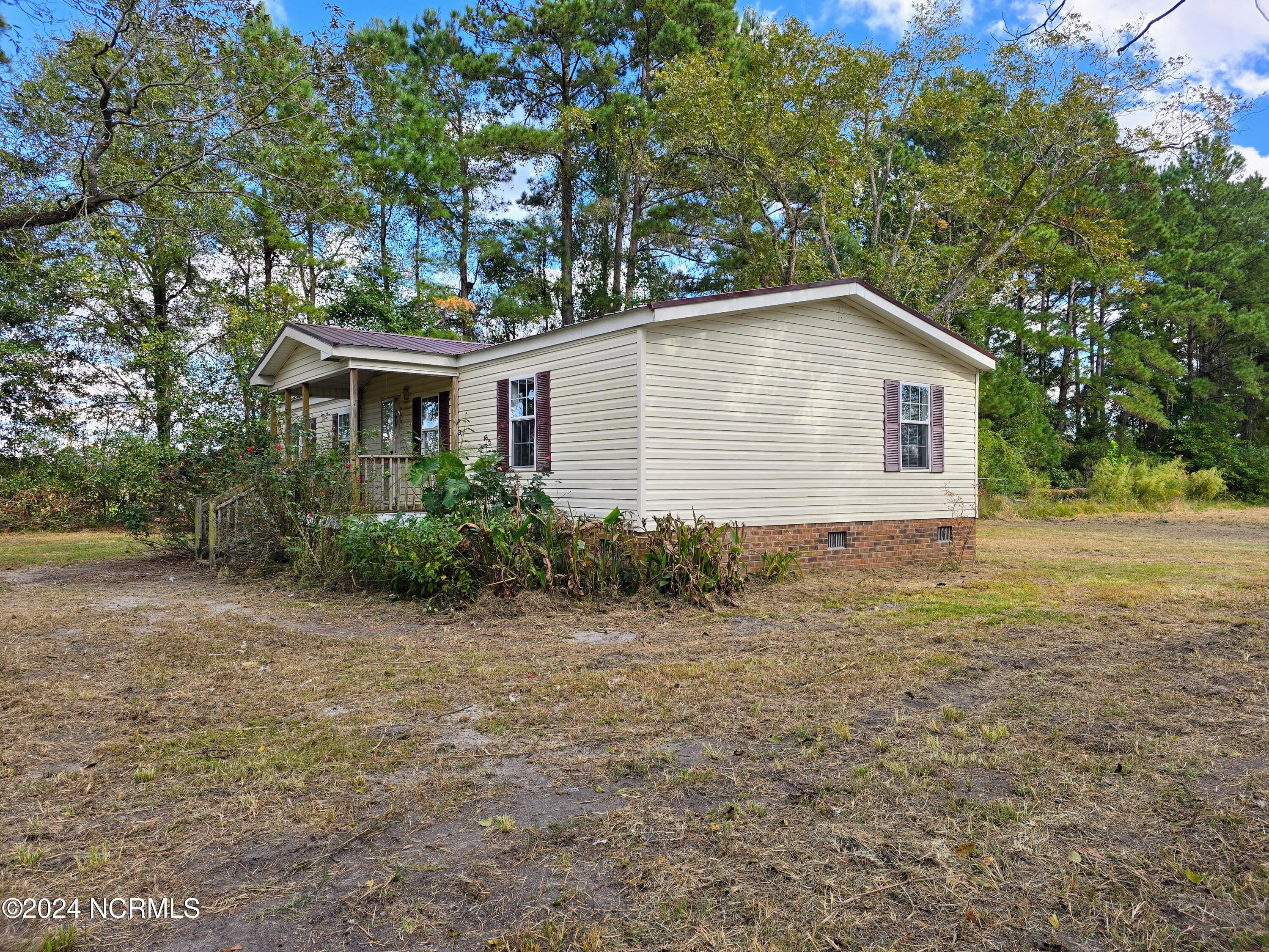8161 Pireway Road Property Photo 11