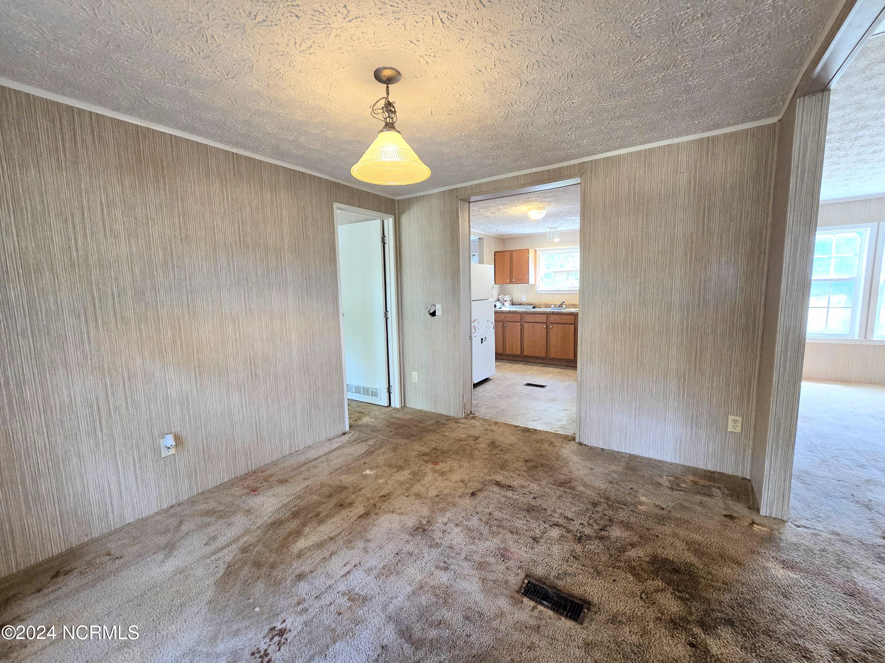 8161 Pireway Road Property Photo 15