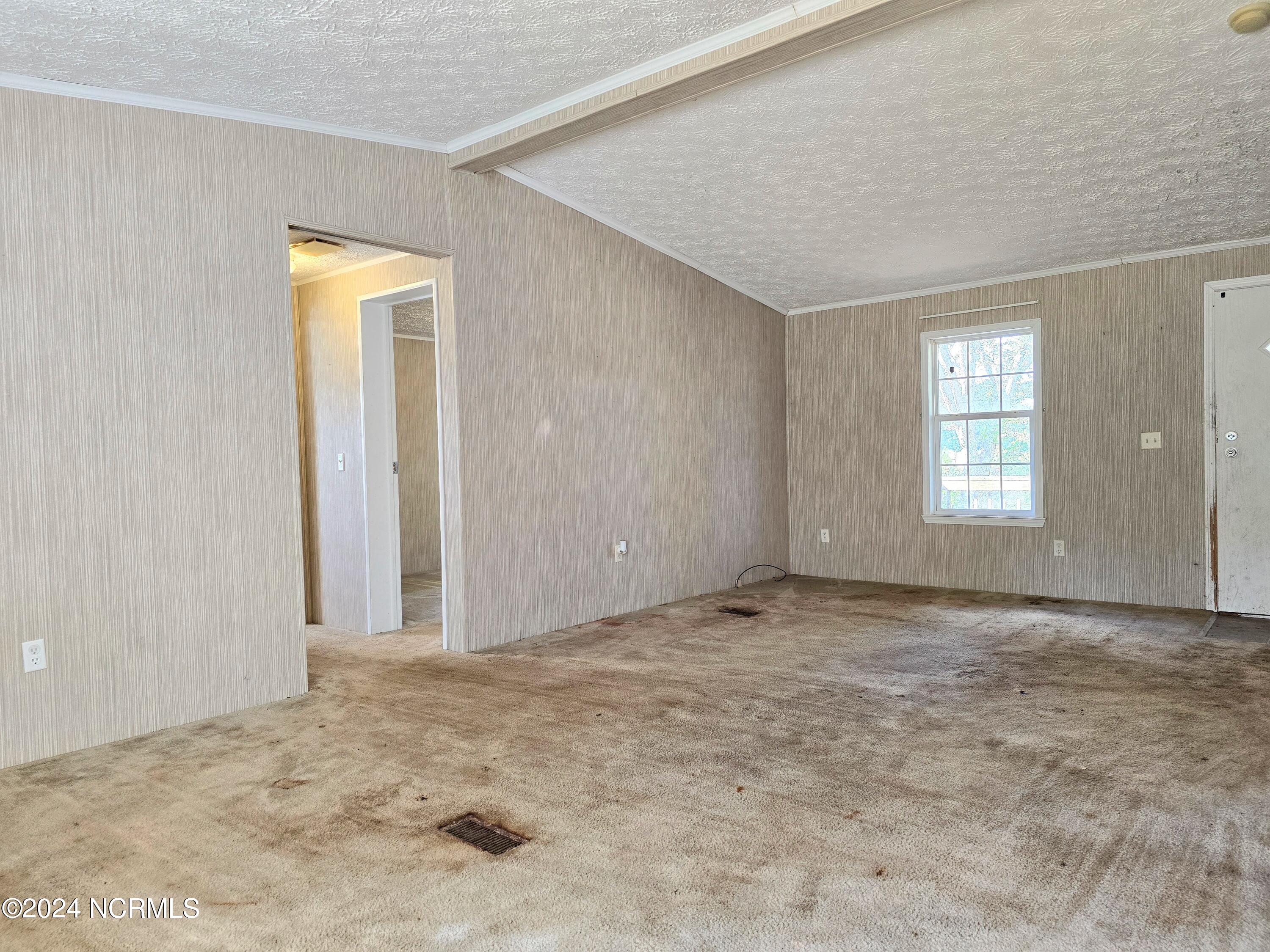 8161 Pireway Road Property Photo 19