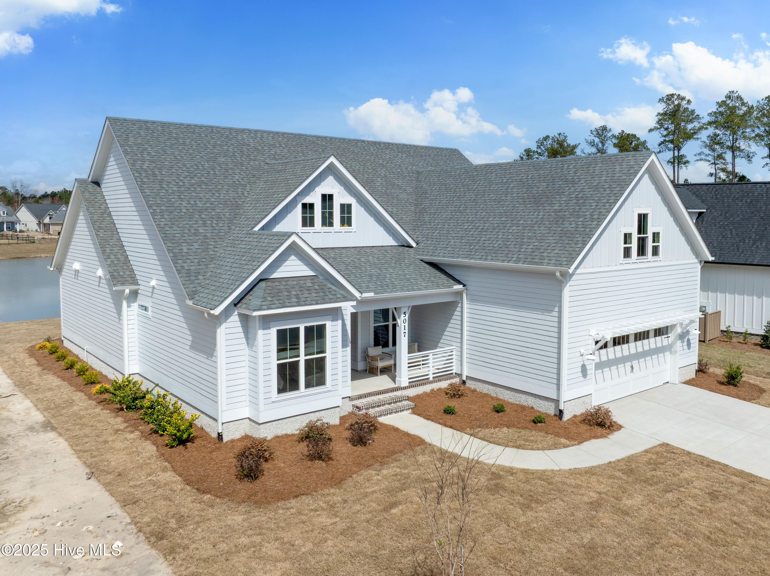 5017 Saltgrass Cove Property Photo 4