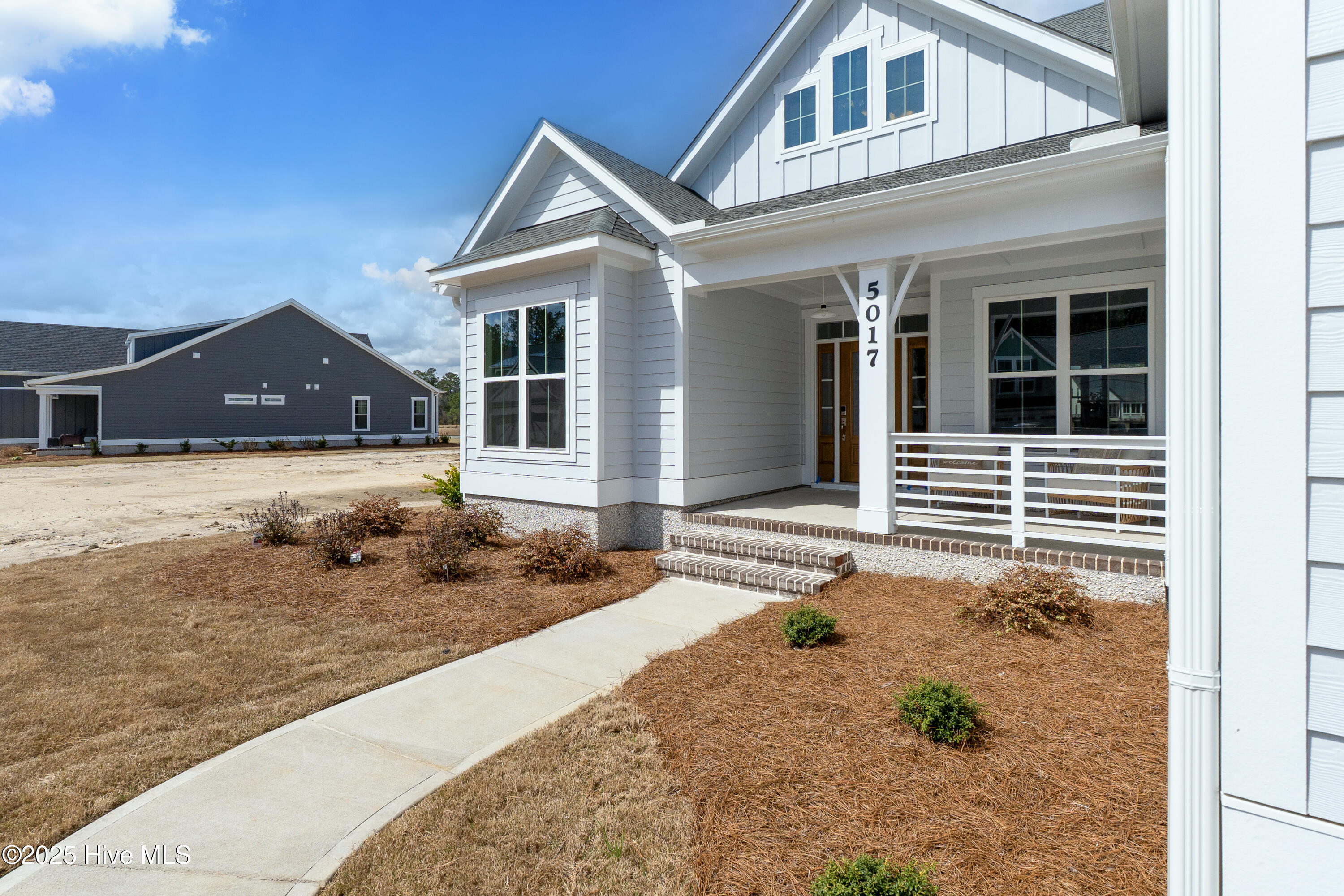 5017 Saltgrass Cove Property Photo 6