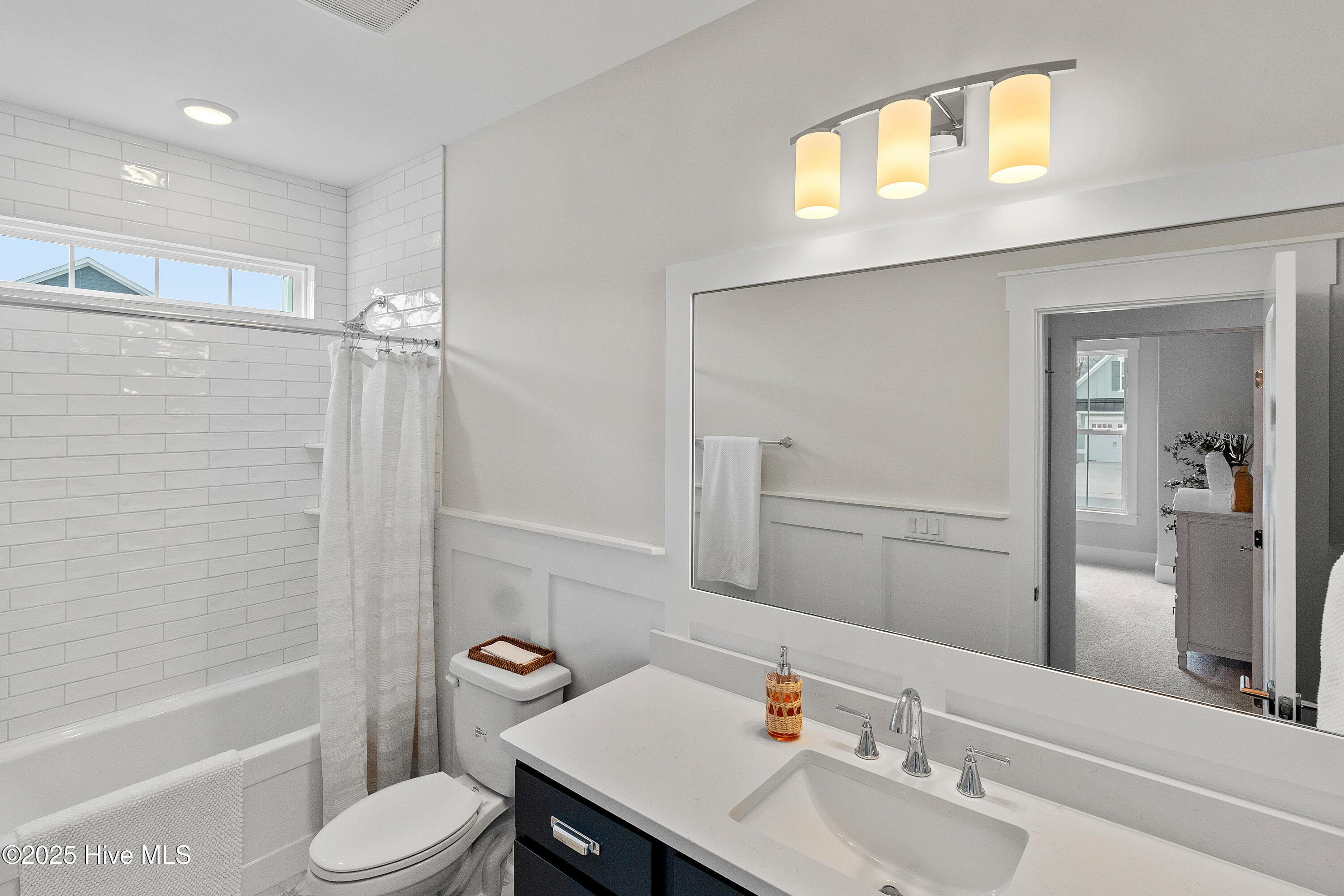 5017 Saltgrass Cove Property Photo 11