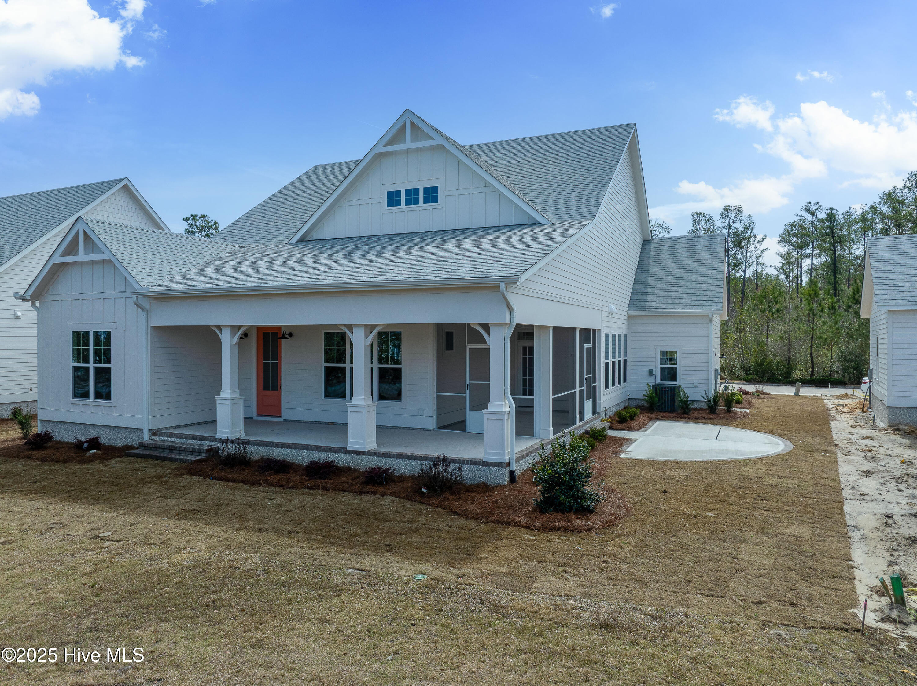 843 Meadowsweet Lane Property Photo 4