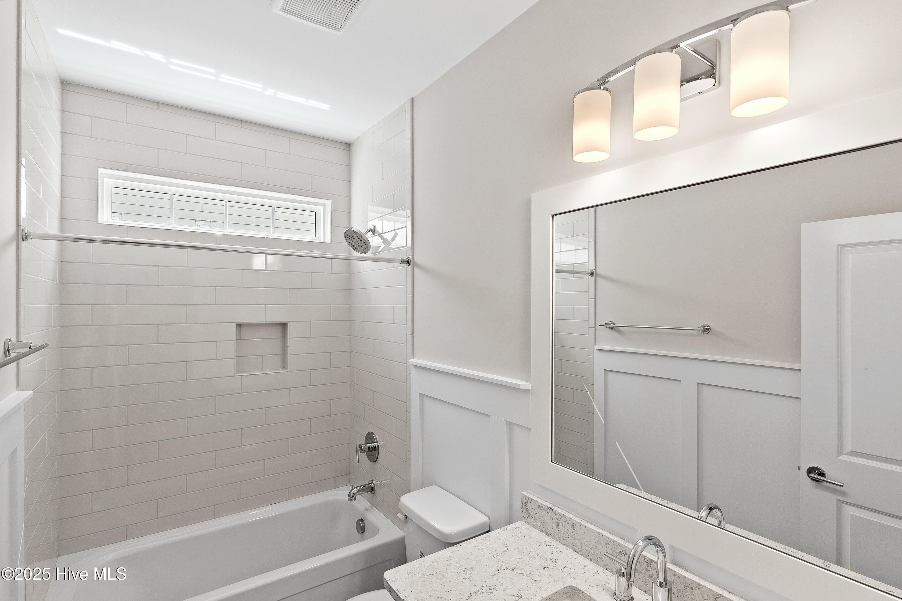 843 Meadowsweet Lane Property Photo 33