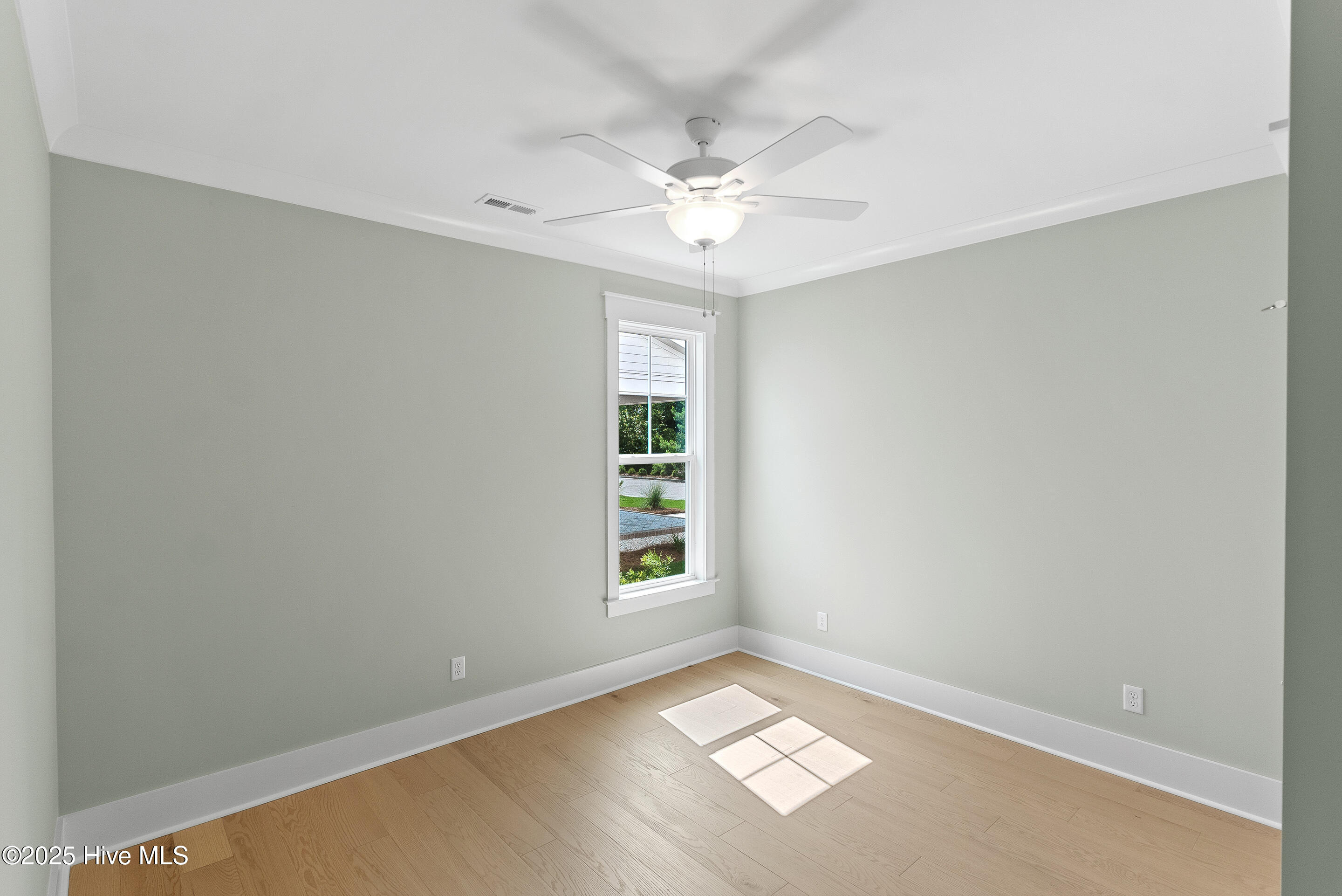843 Meadowsweet Lane Property Photo 34
