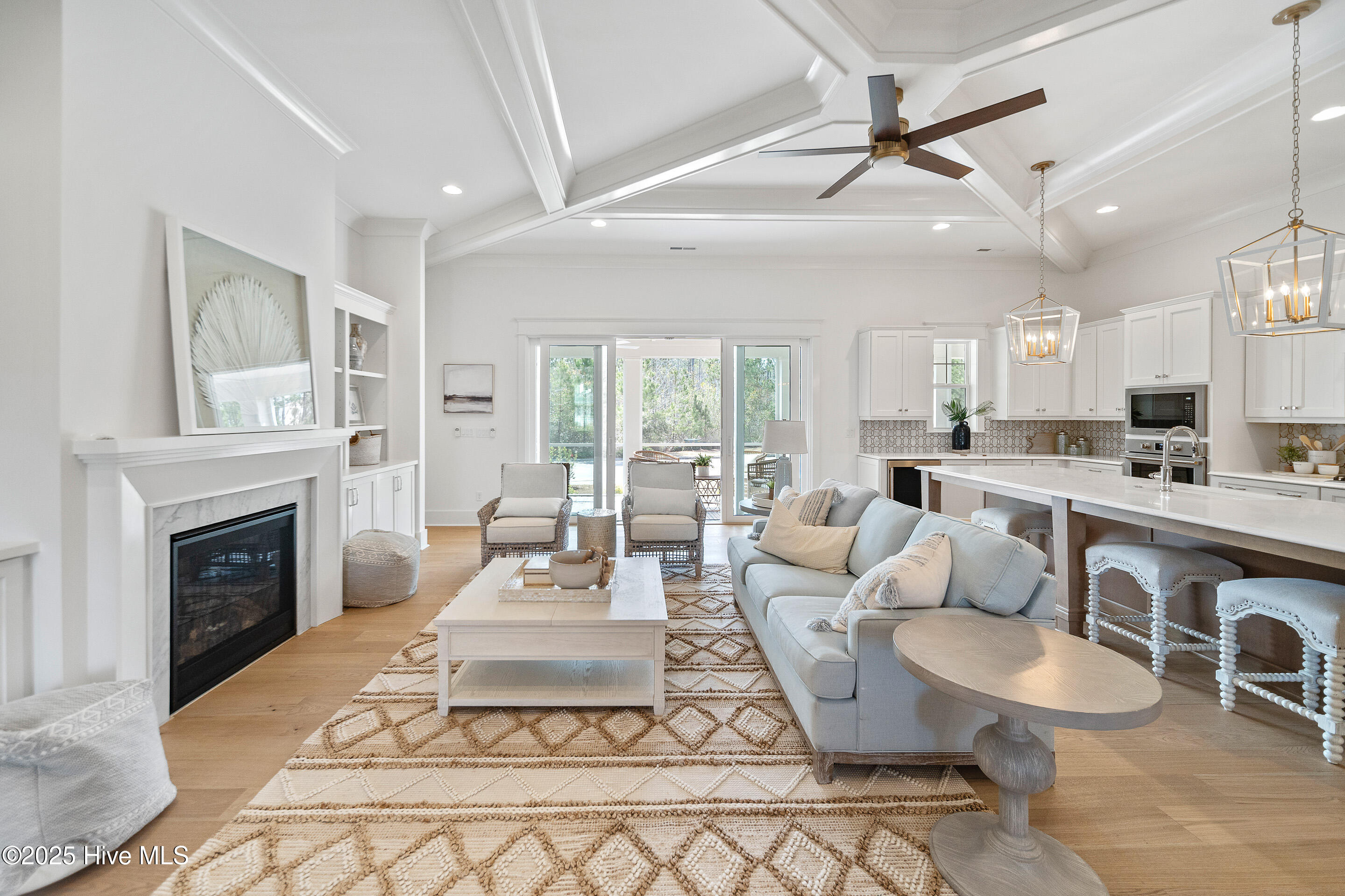 851 Meadowsweet Lane Property Photo 13