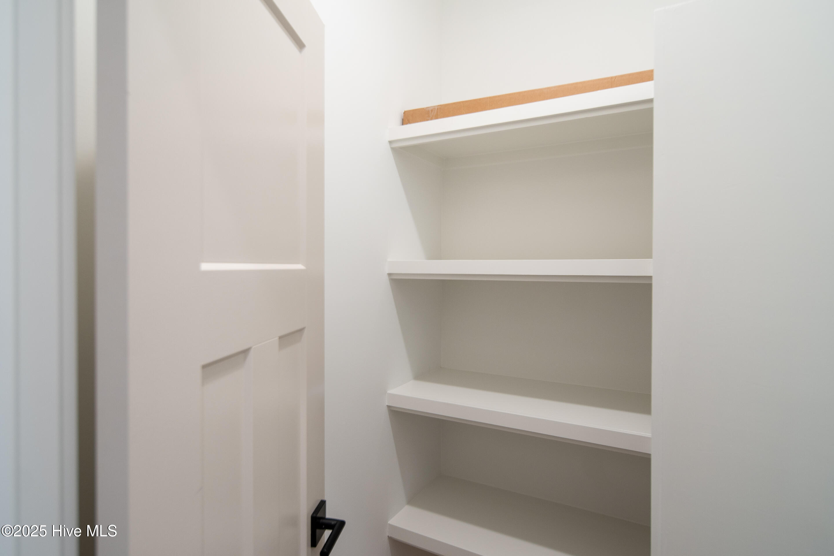 851 Meadowsweet Lane Property Photo 25