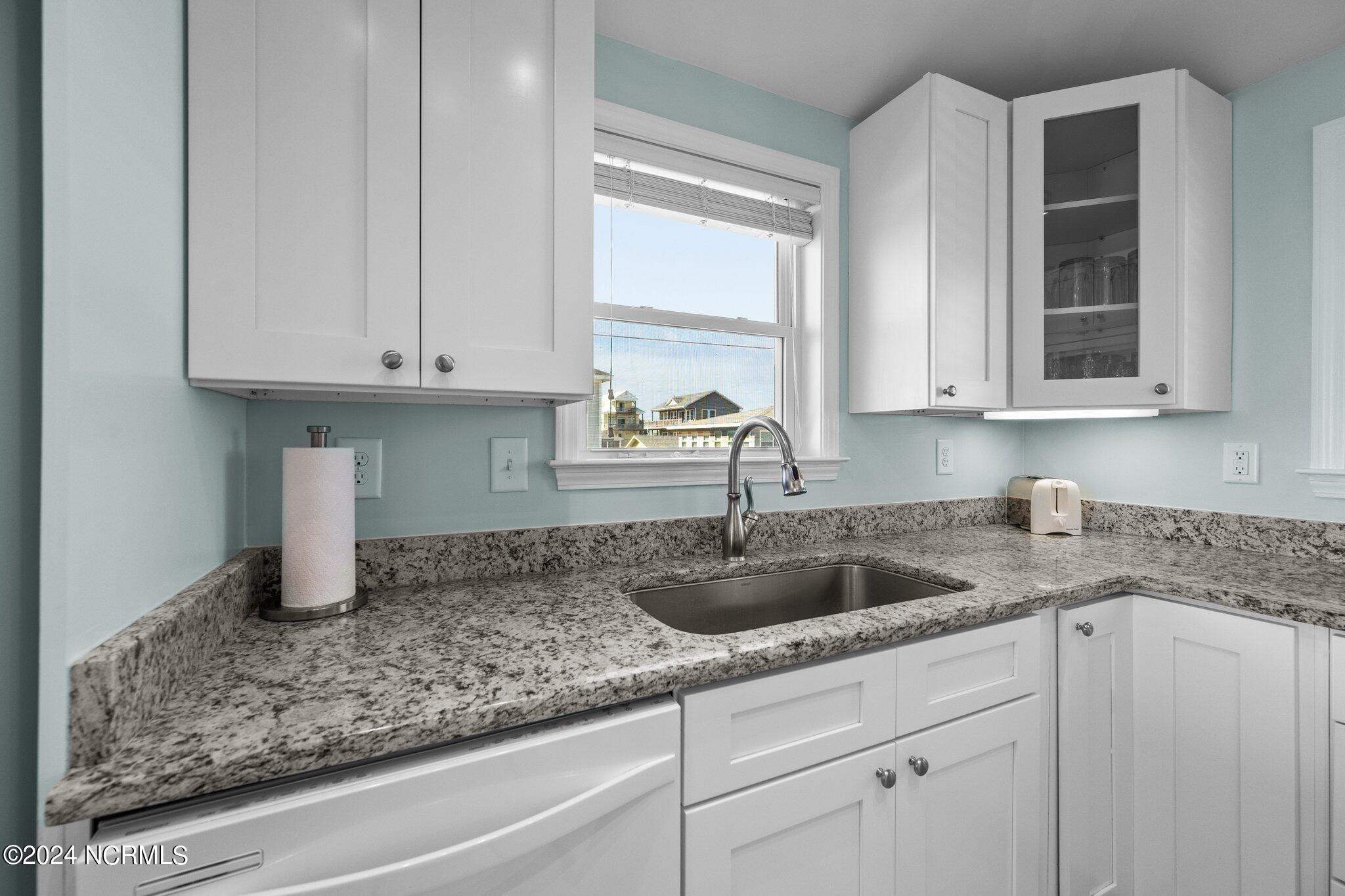 8811 2nd Avenue Property Photo 16