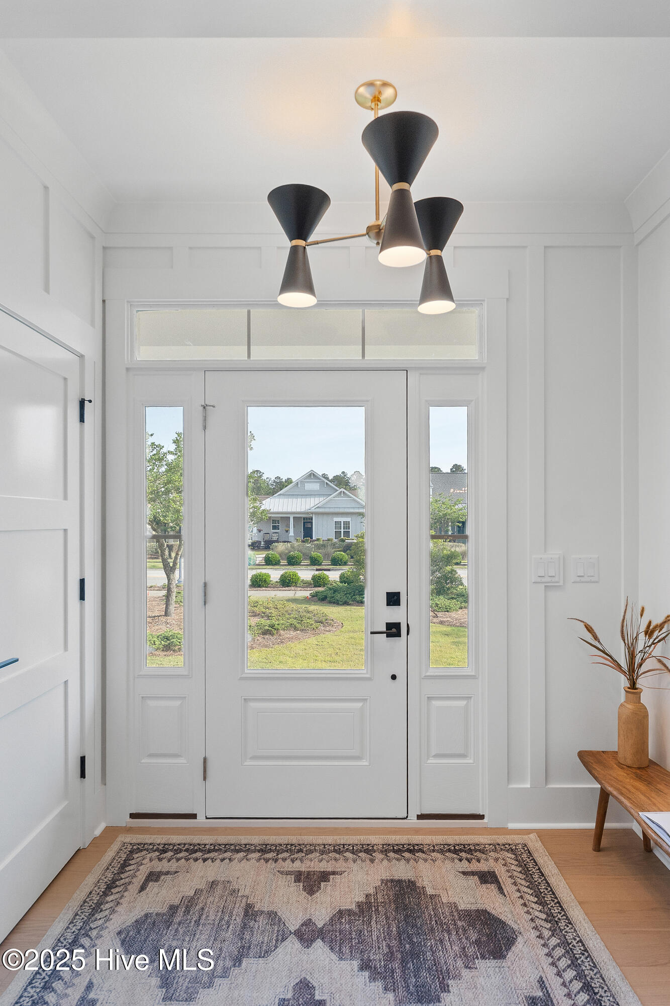 835 Meadowsweet Lane Property Photo 7