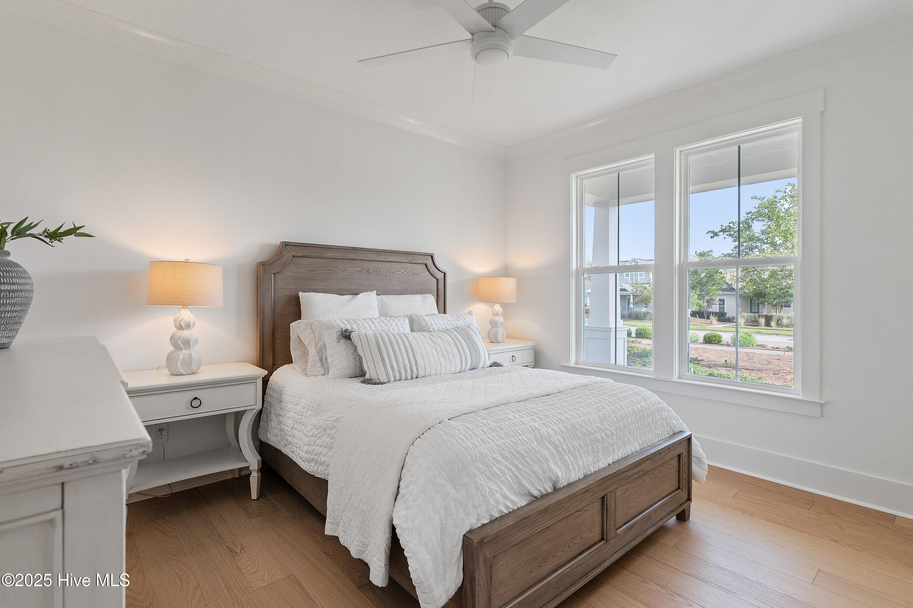 835 Meadowsweet Lane Property Photo 9