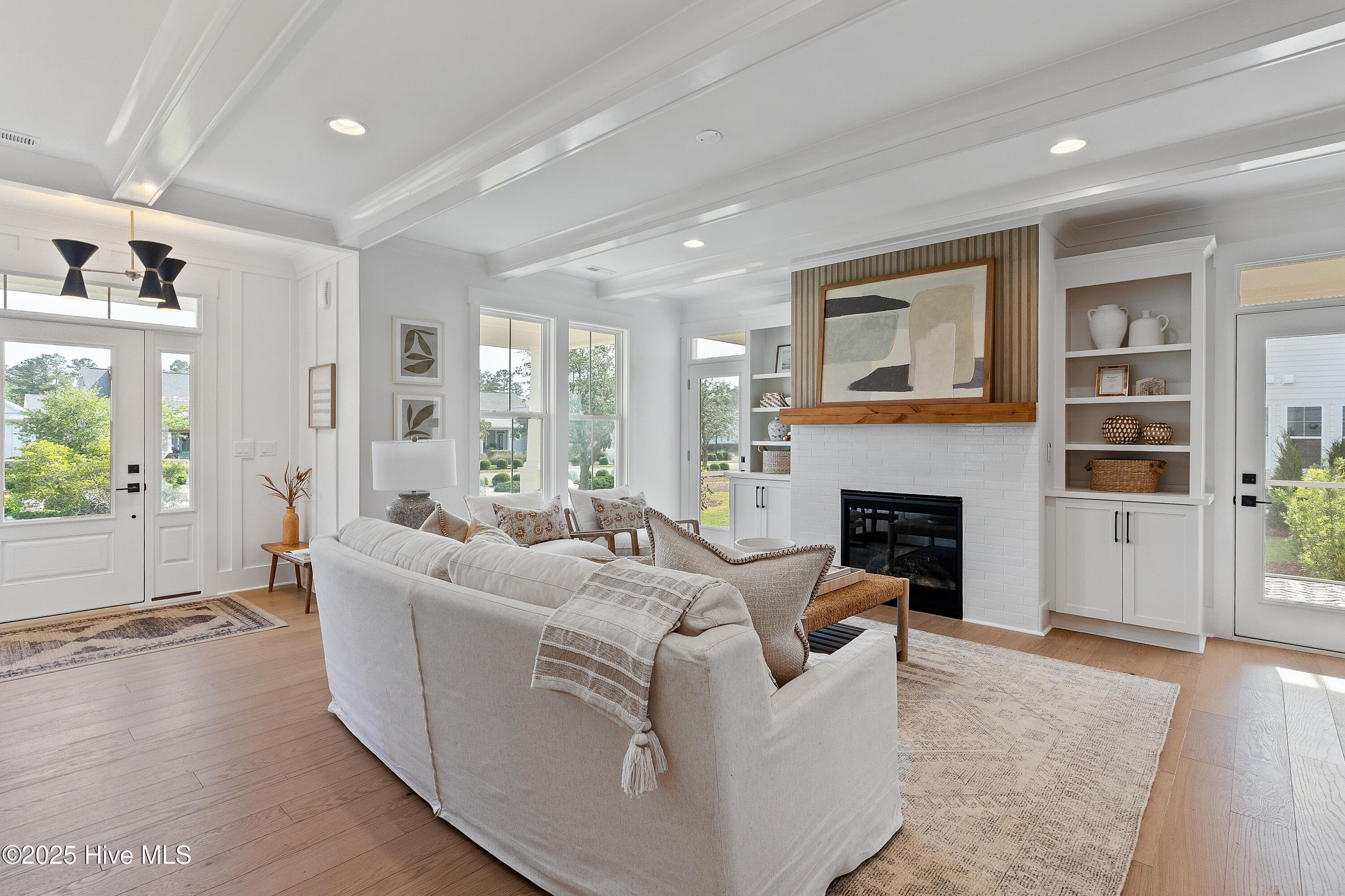 835 Meadowsweet Lane Property Photo 13