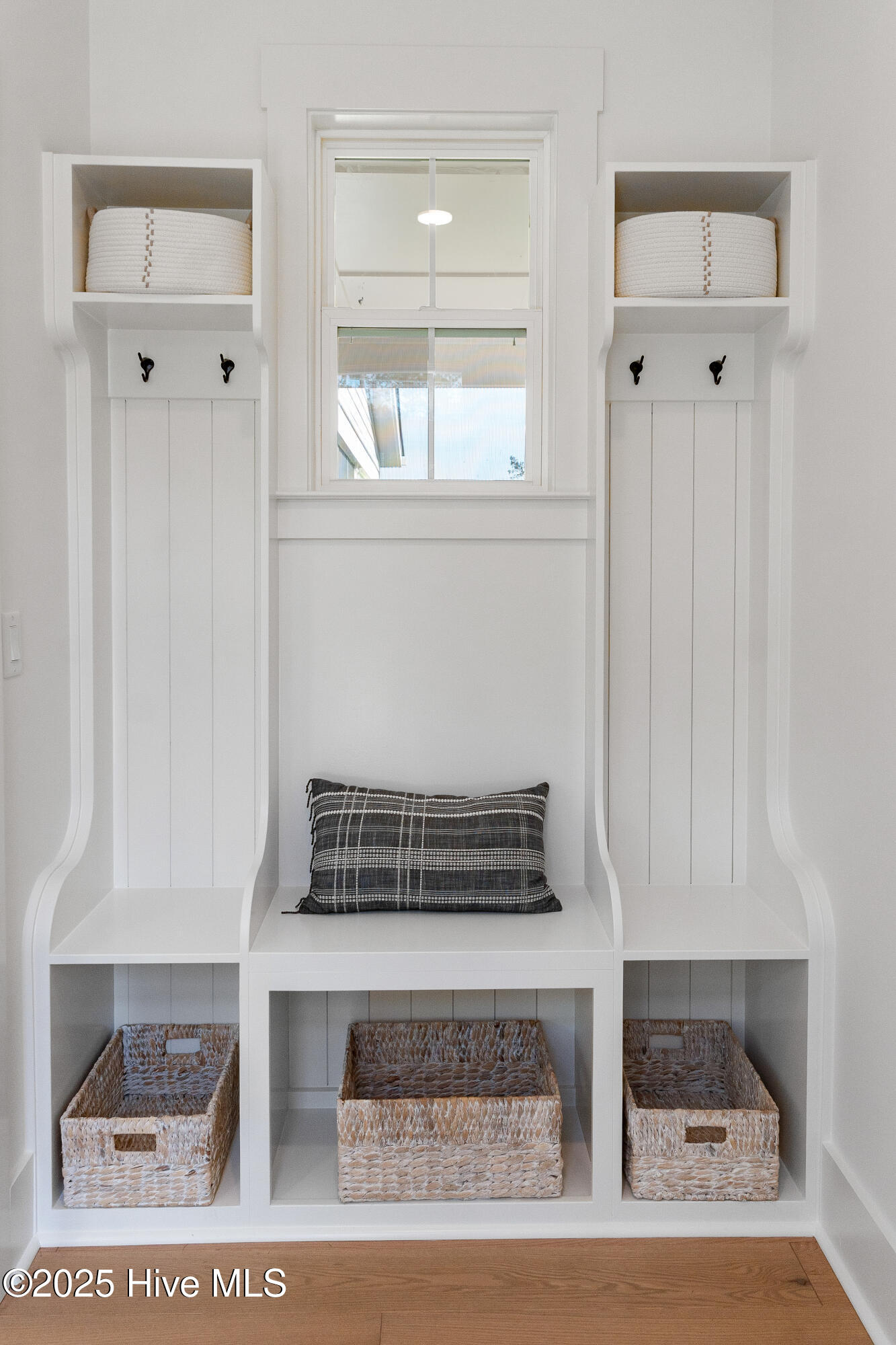 835 Meadowsweet Lane Property Photo 23