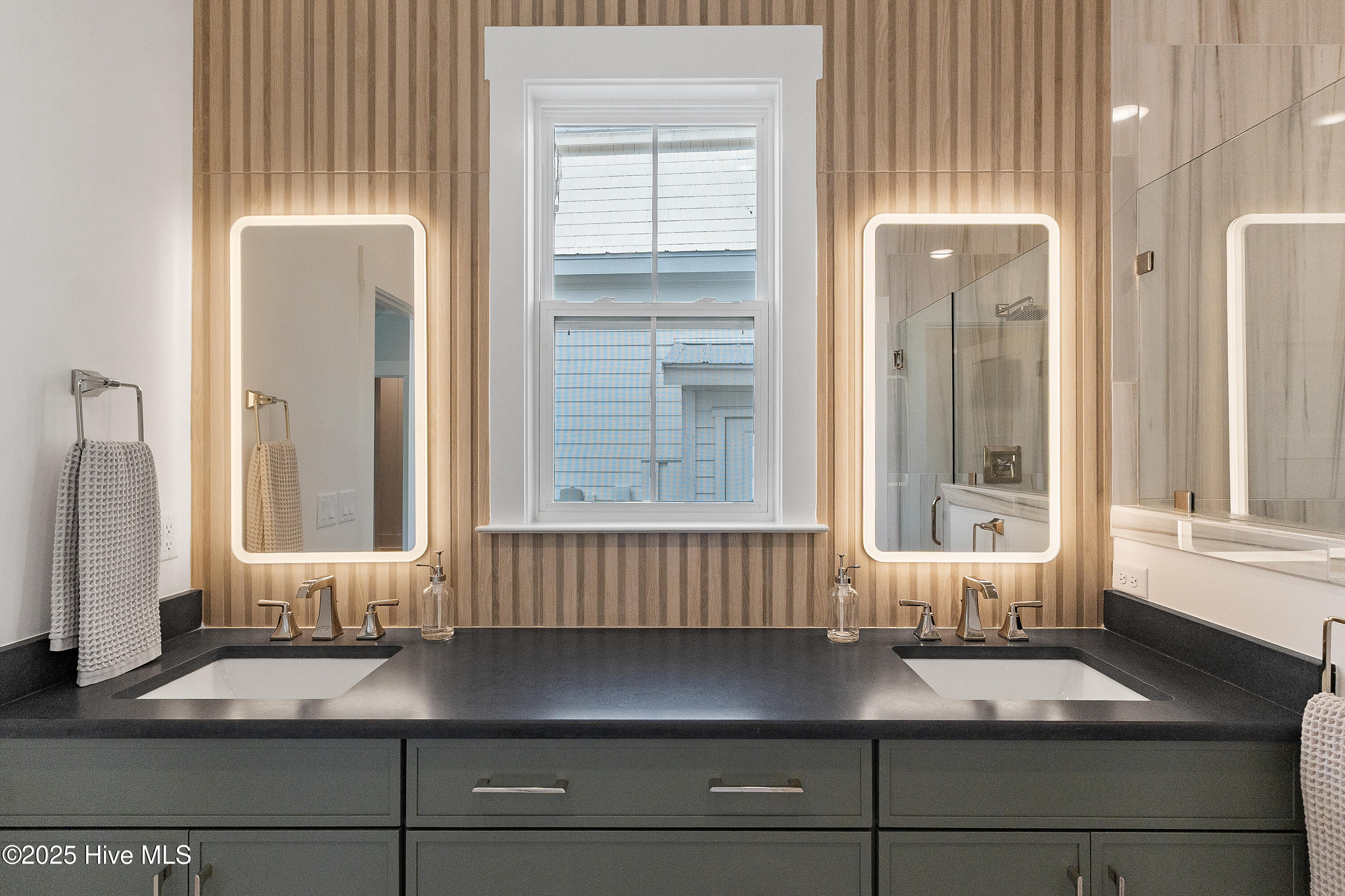 835 Meadowsweet Lane Property Photo 26