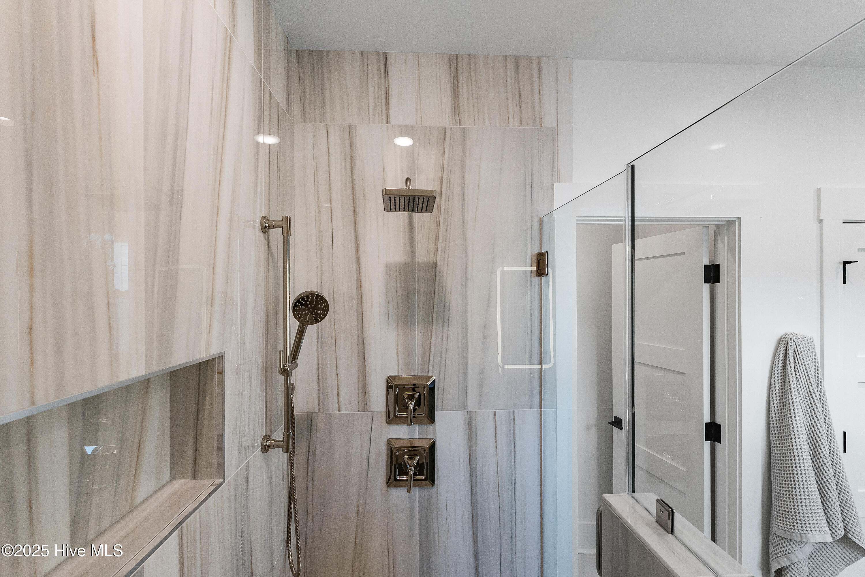 835 Meadowsweet Lane Property Photo 27