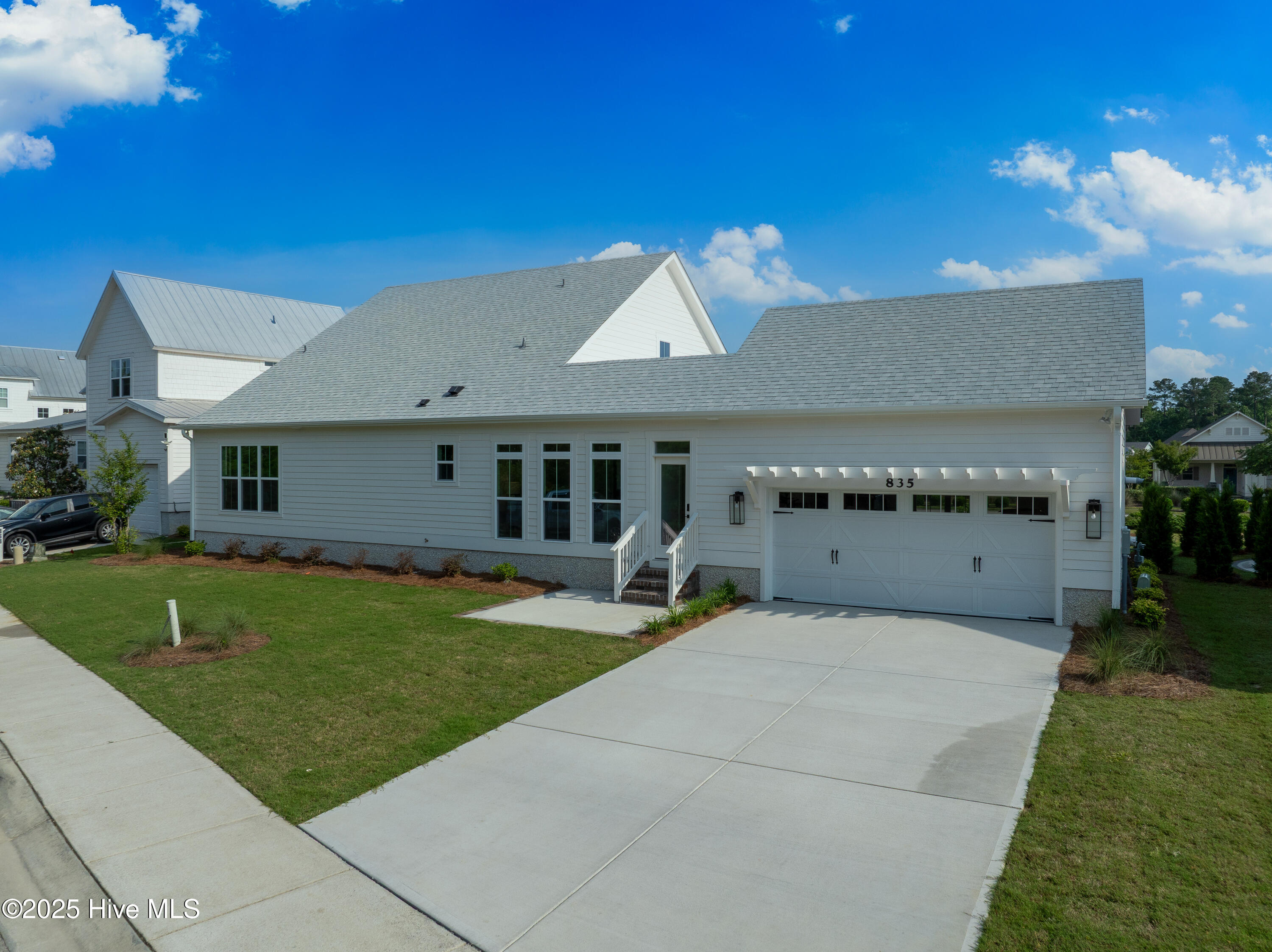 835 Meadowsweet Lane Property Photo 37