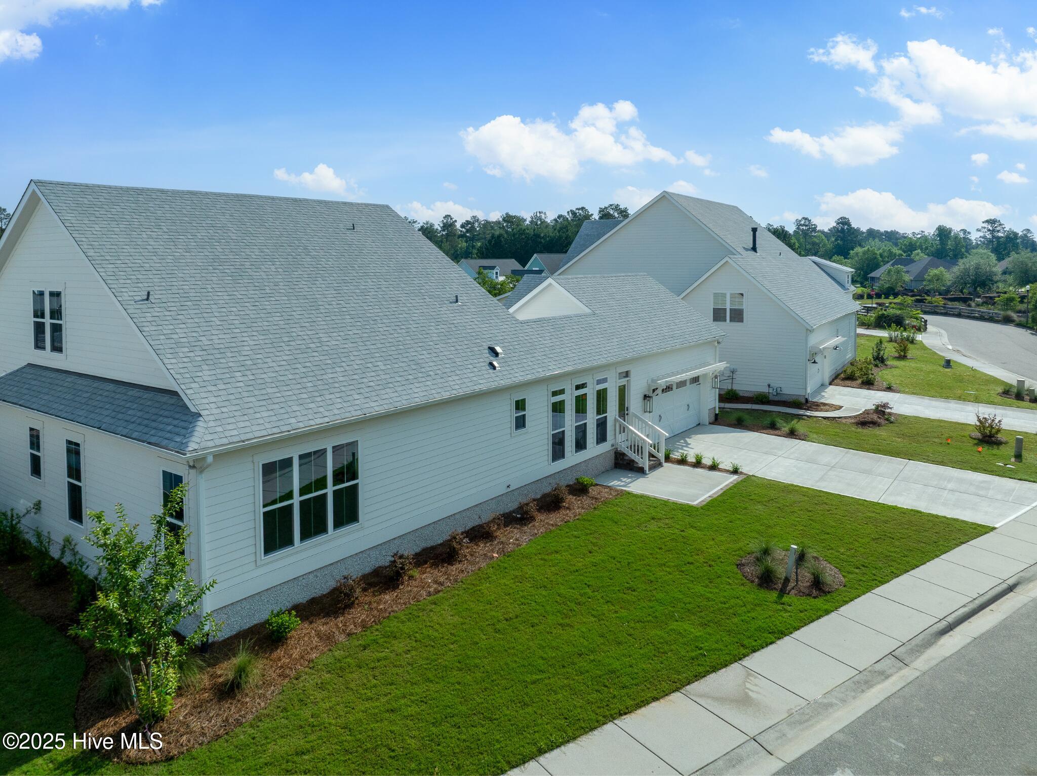 835 Meadowsweet Lane Property Photo 38