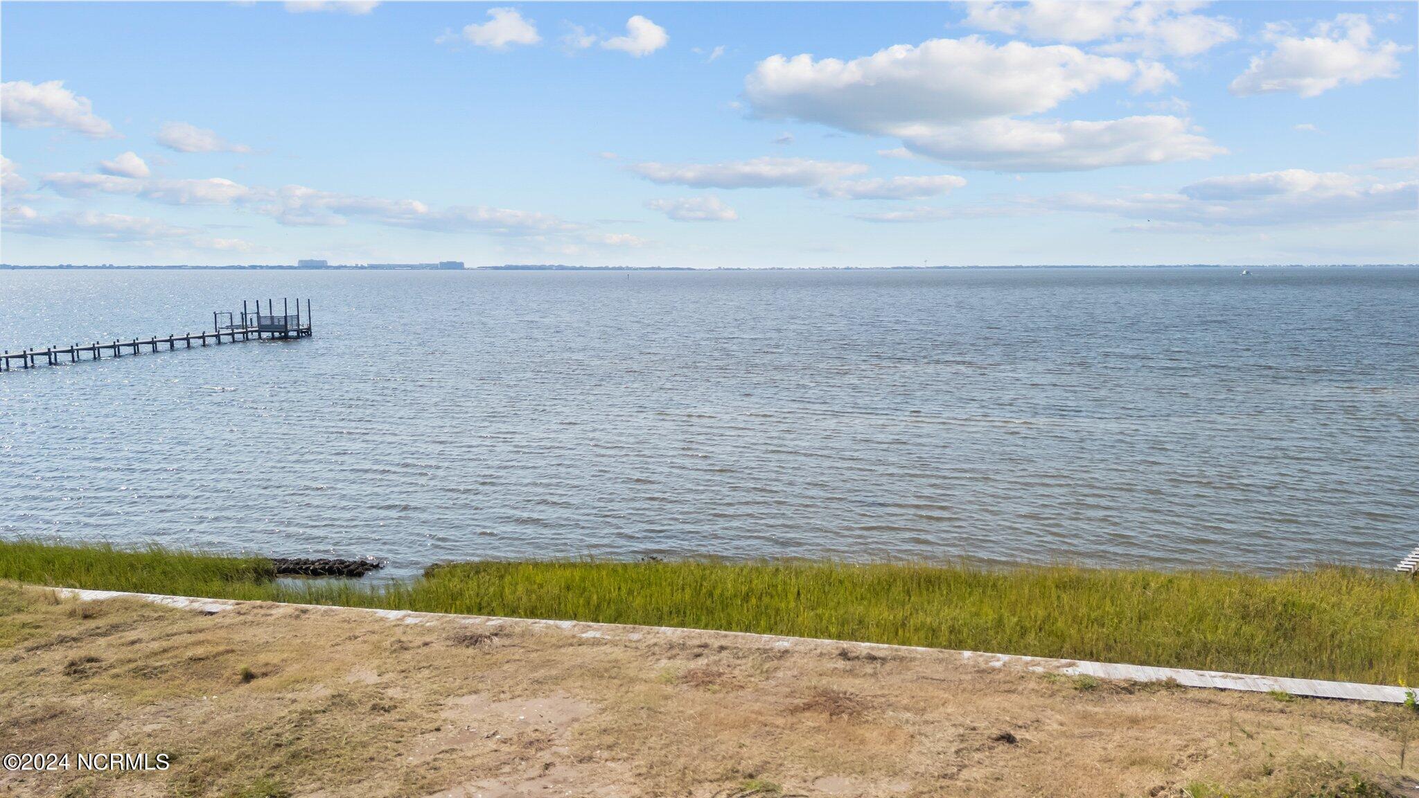 104 Gales Landing Property Photo 14