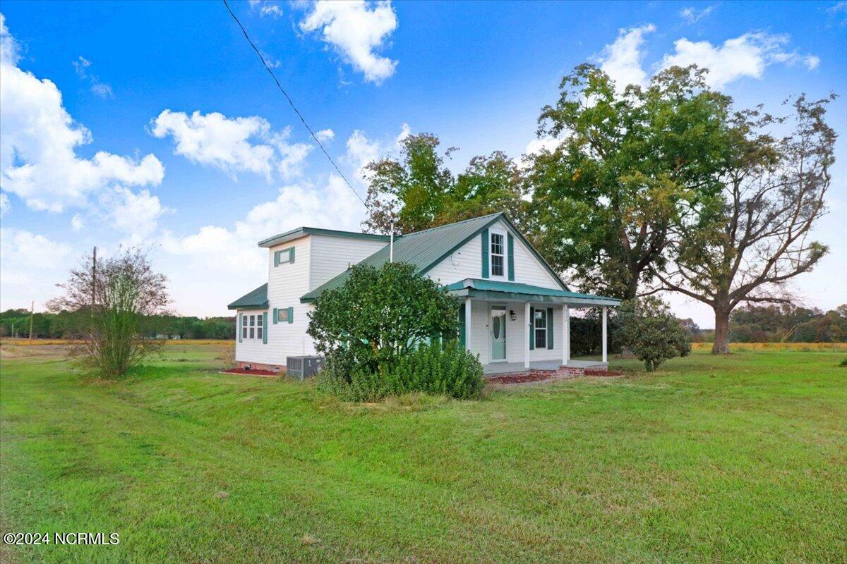932 Mills Road Property Photo 3