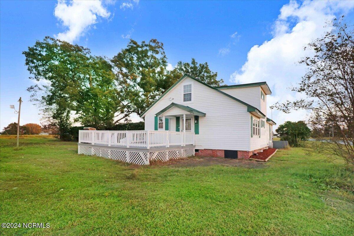 932 Mills Road Property Photo 5