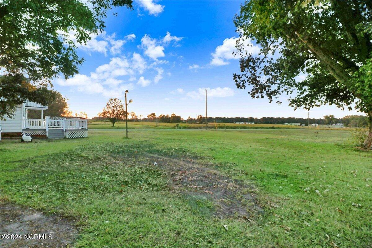 932 Mills Road Property Photo 7