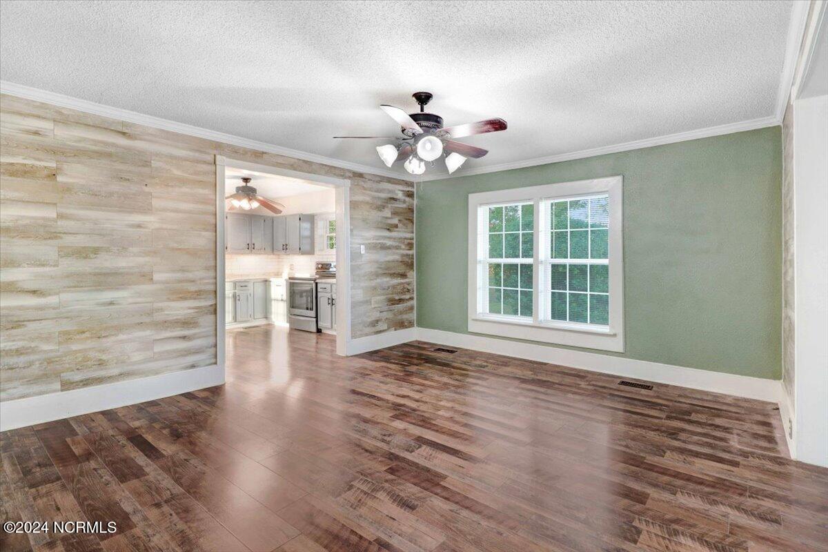 932 Mills Road Property Photo 22