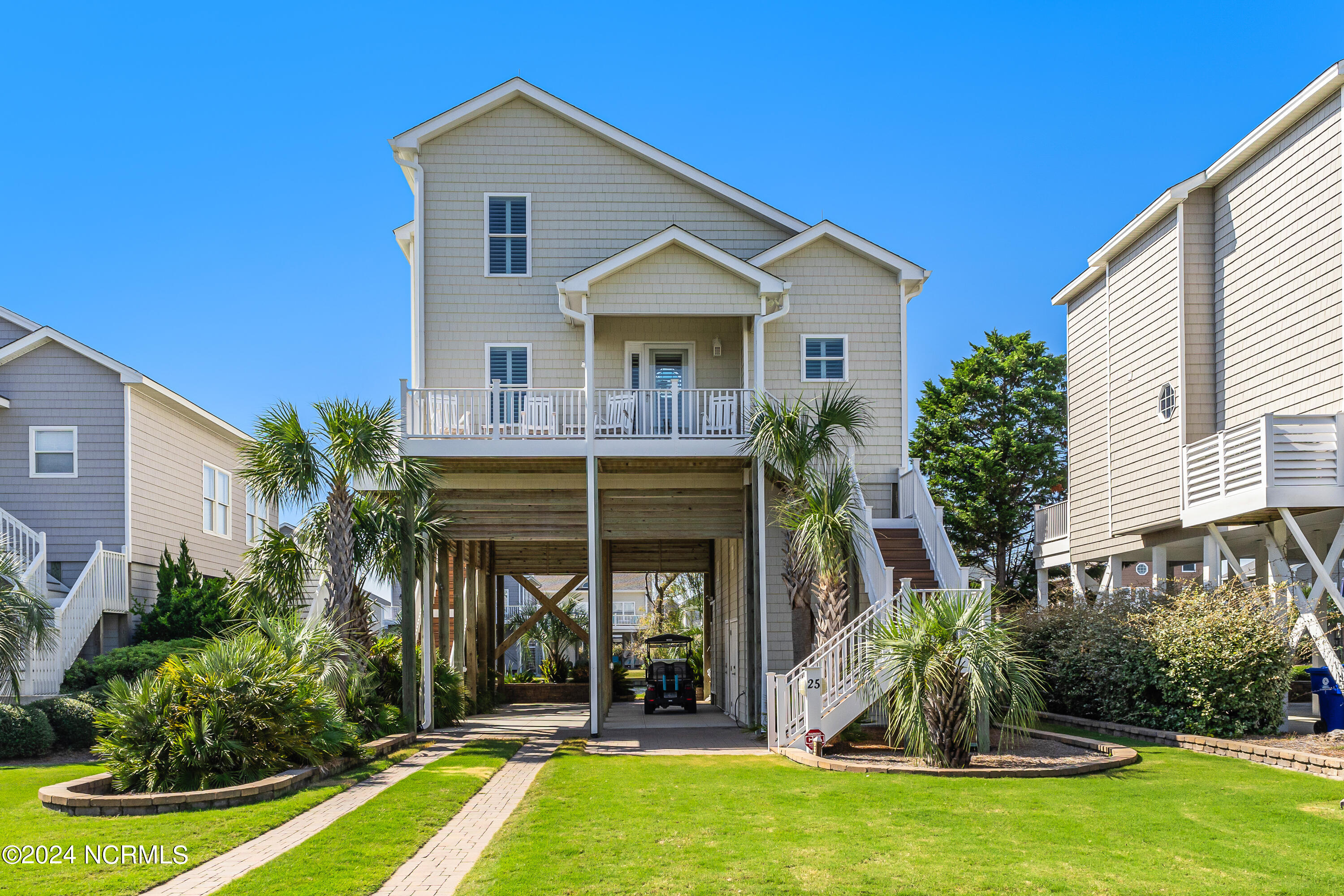 25 Atlantic Way Property Photo