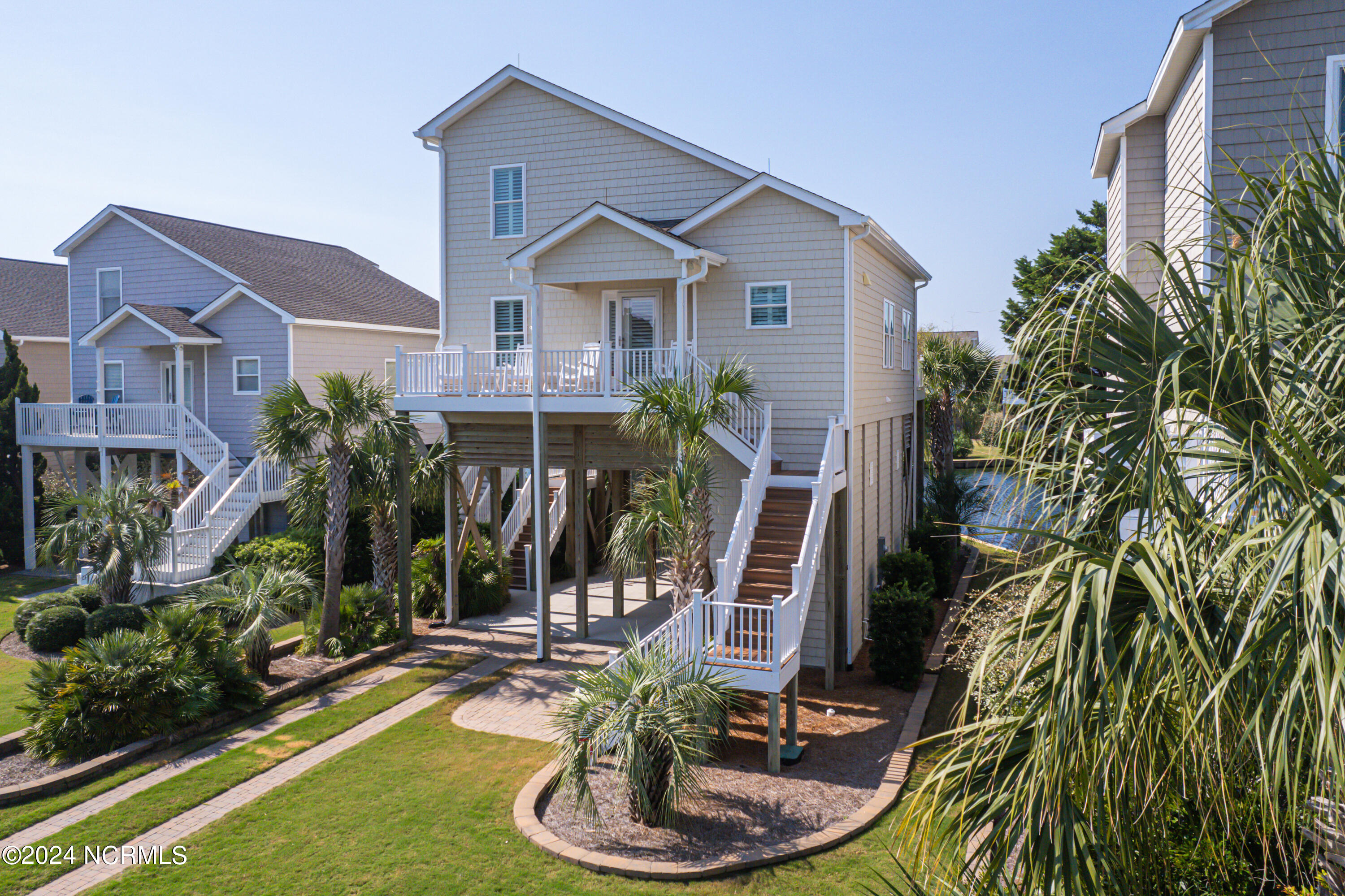 25 Atlantic Way Property Photo 4