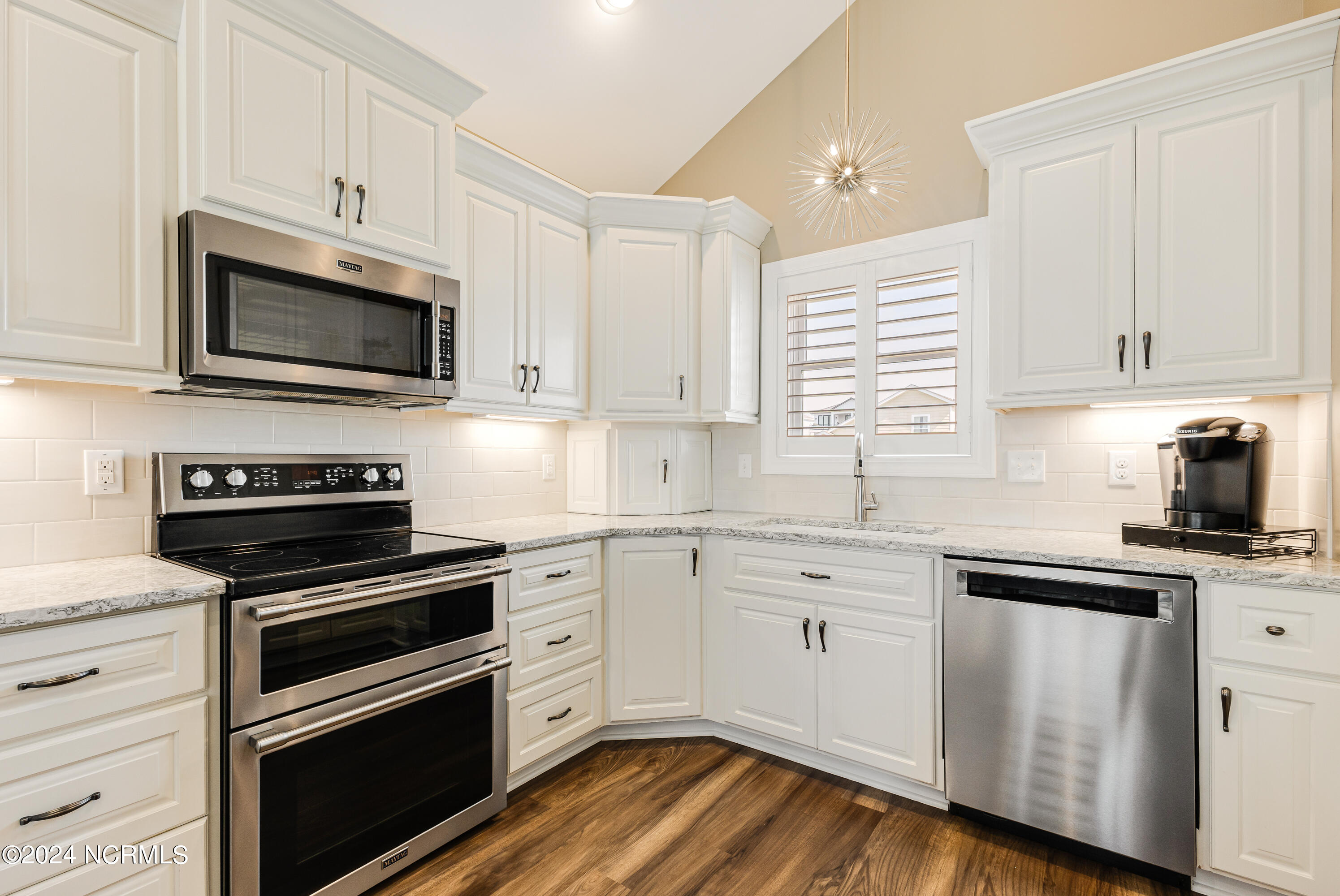 25 Atlantic Way Property Photo 16