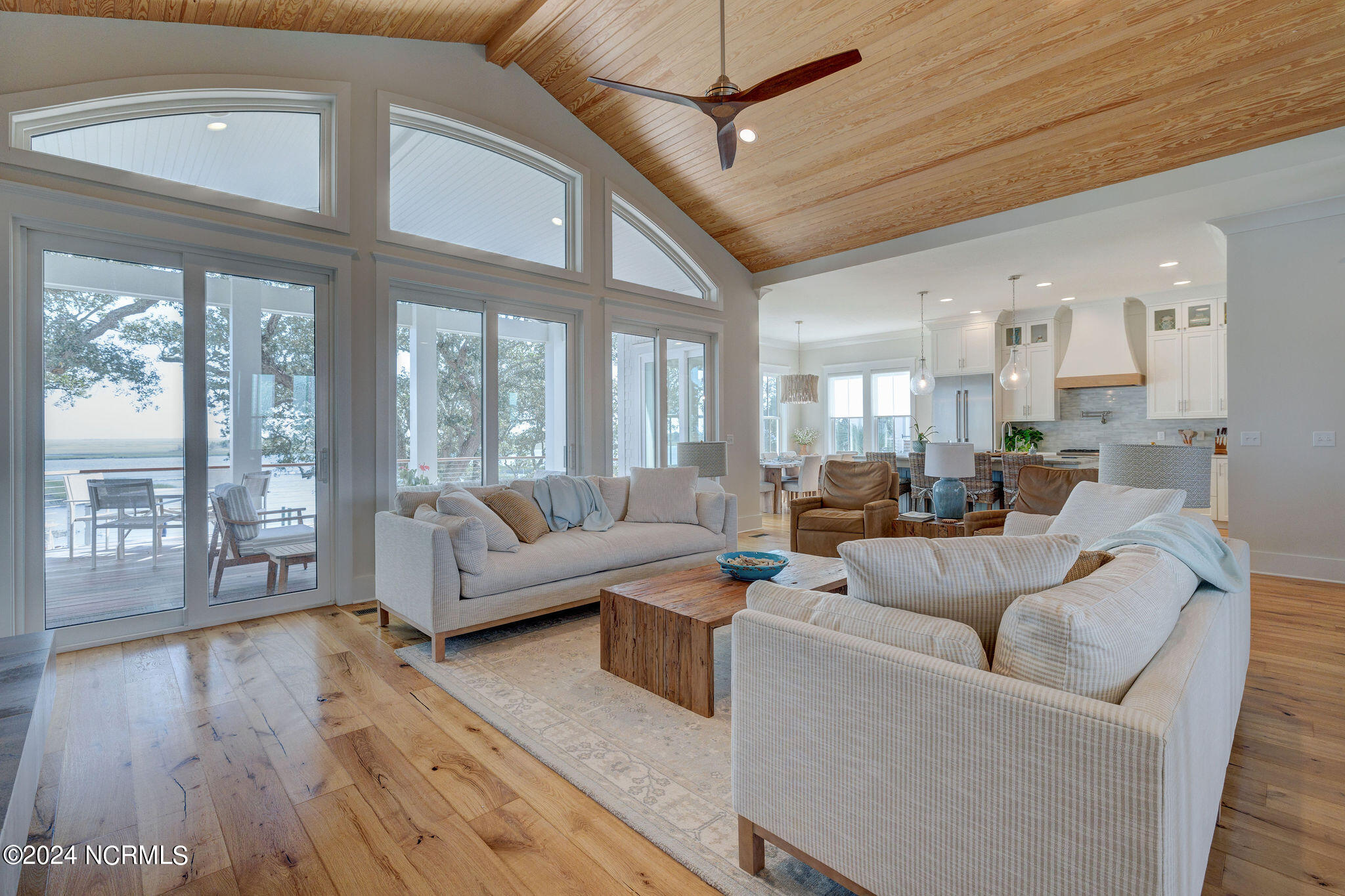 7 S Waterfront Place Property Photo 13